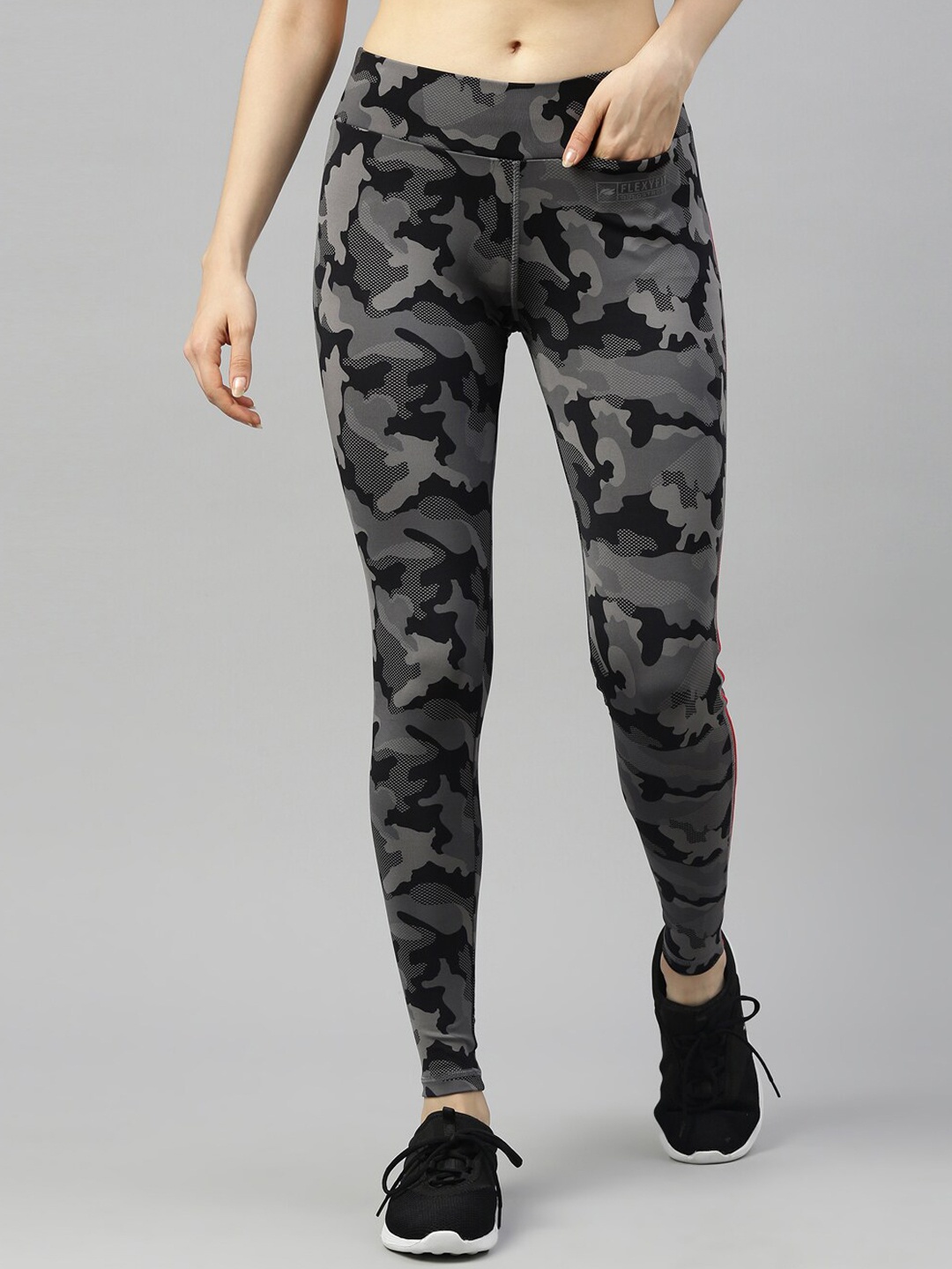 

GOLDSTROMS Flexi Camouflage Printed Dry Fit Ankle Length Training Tights, Black