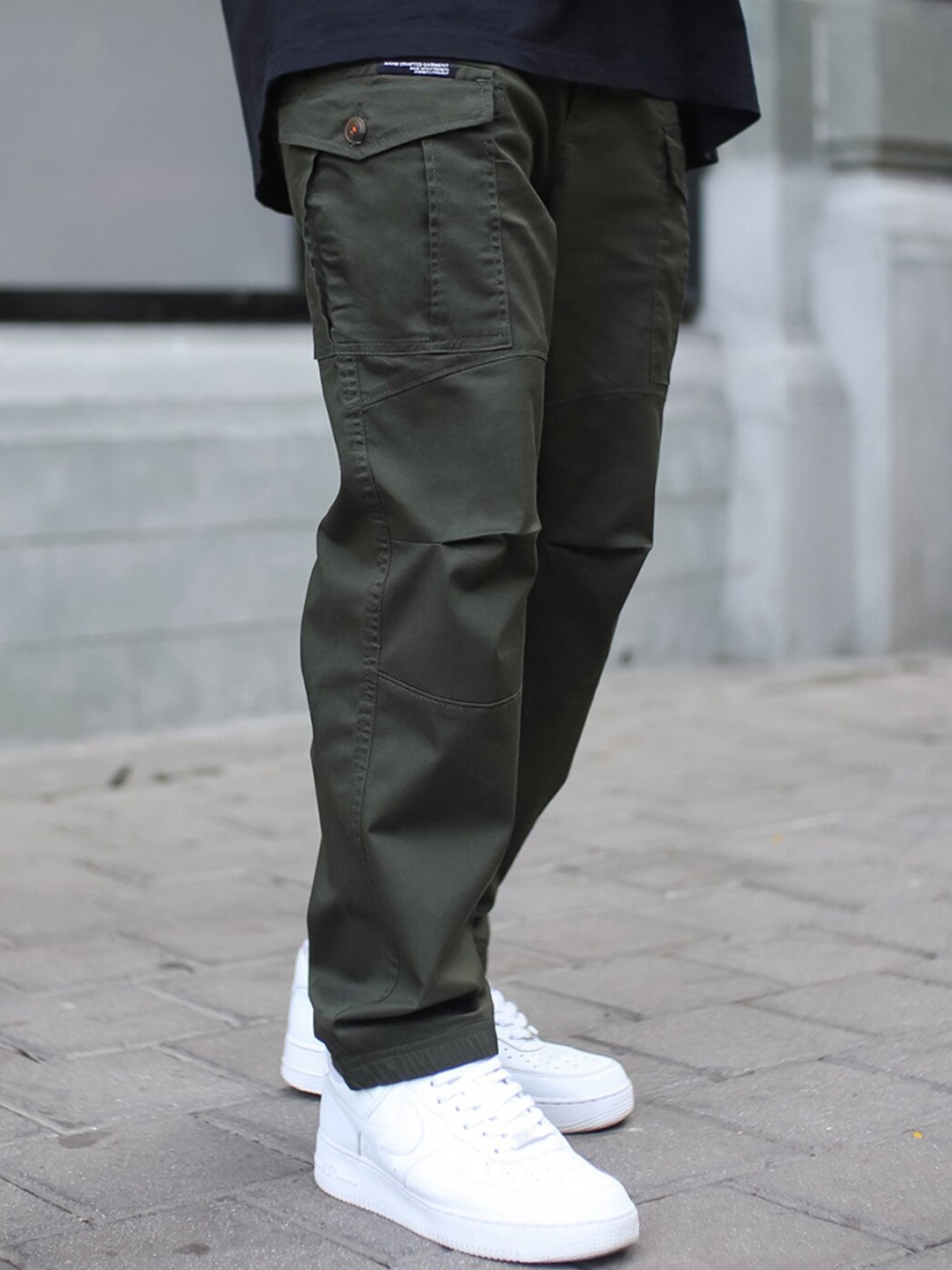 

Powerlook Men Mid-Rise Regular Fit Cargos, Olive