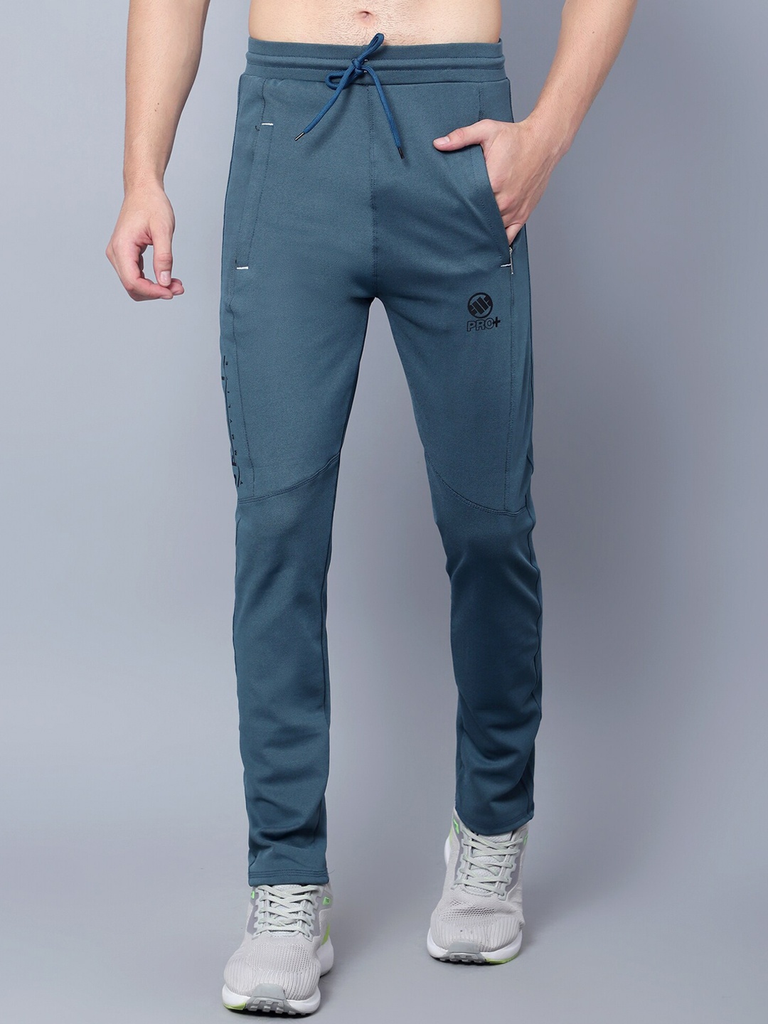 

SKY HEIGHTS Men Slim-Fit Mid-Rise Track Pants, Teal