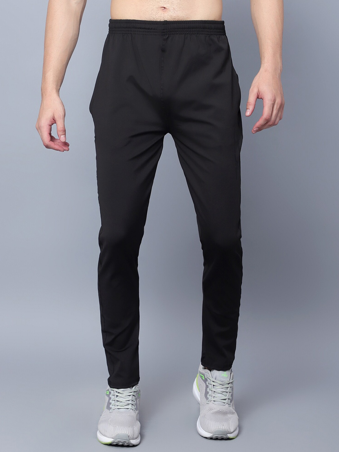 

SKY HEIGHTS Men Slim-Fit Track Pants, Black