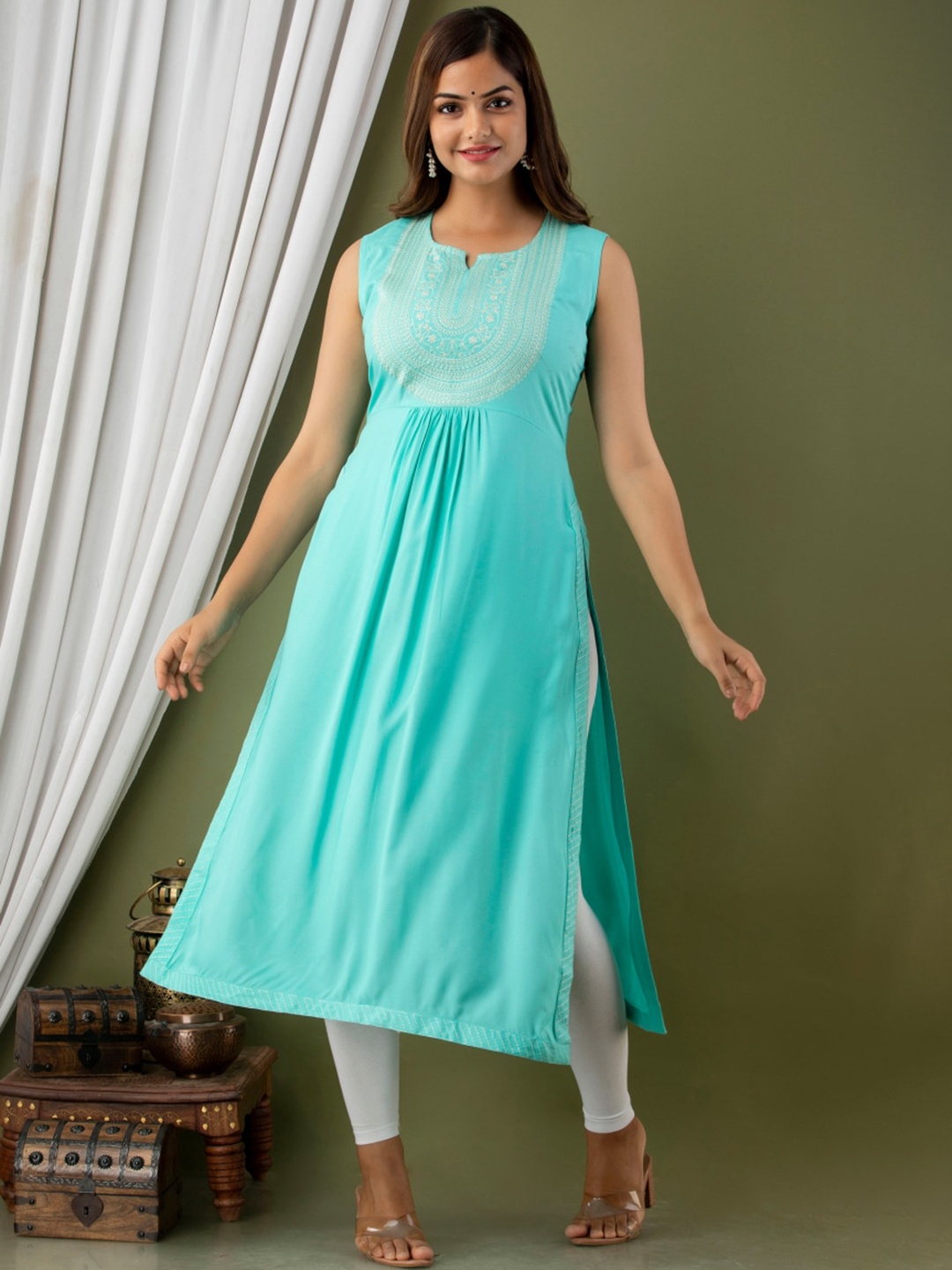 

NISHABD Ethnic Motifs Embroidered Thread Work Empire Kurta, Blue