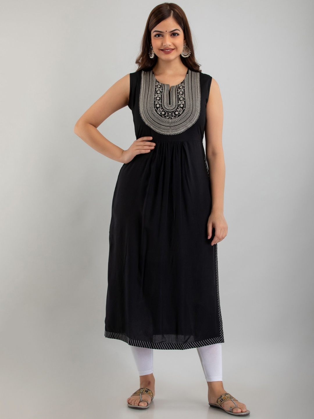 

NISHABD Thread Work Detailed Pleated Straight Kurta, Black