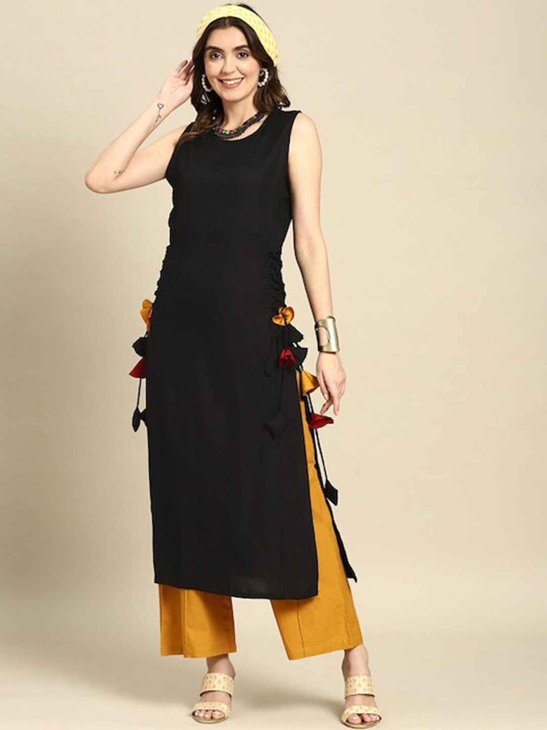 

KALINI Round Neck Straight Kurta, Black