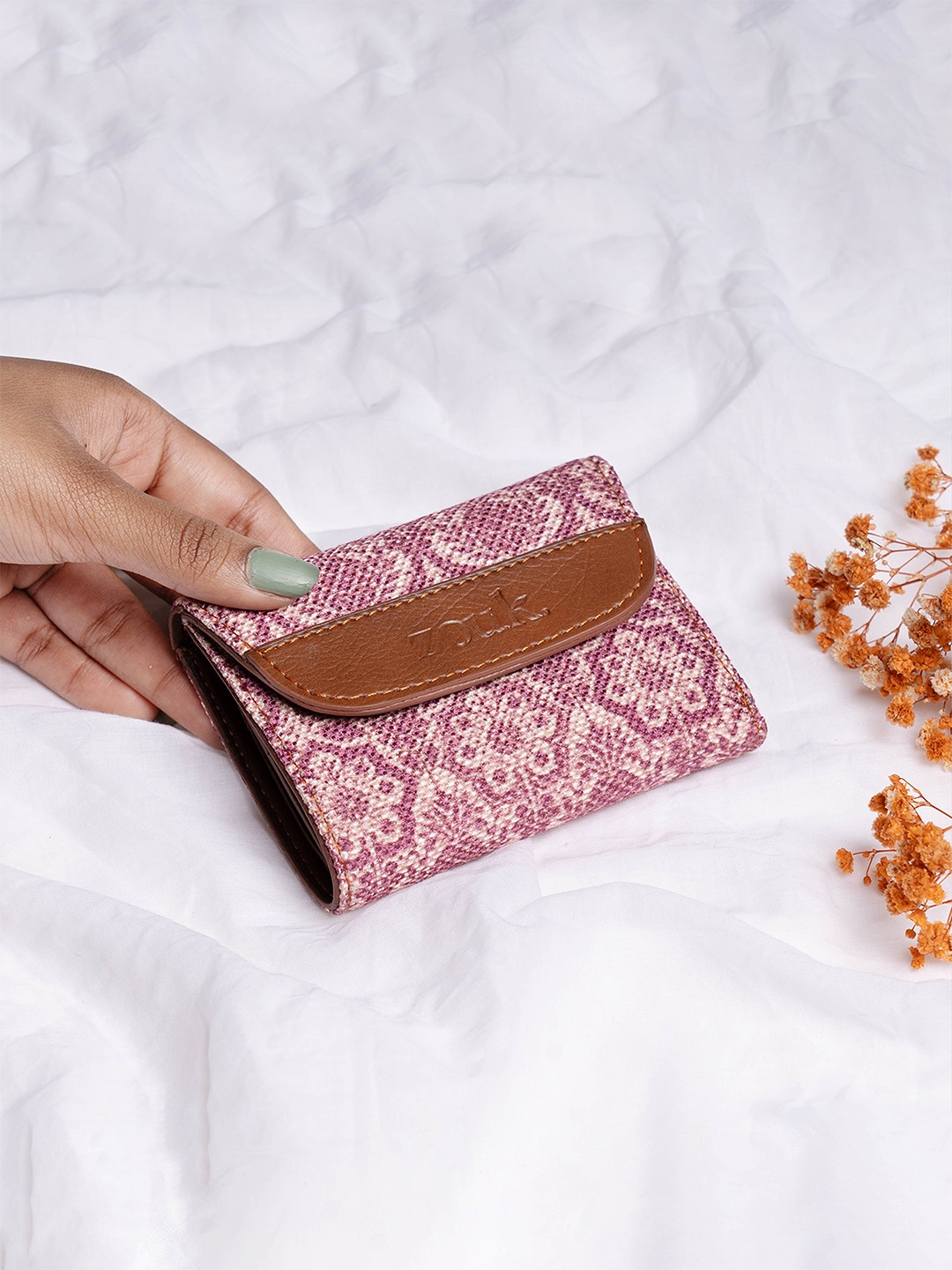 

ZOUK Floral Printed Three Fold Wallet, Pink
