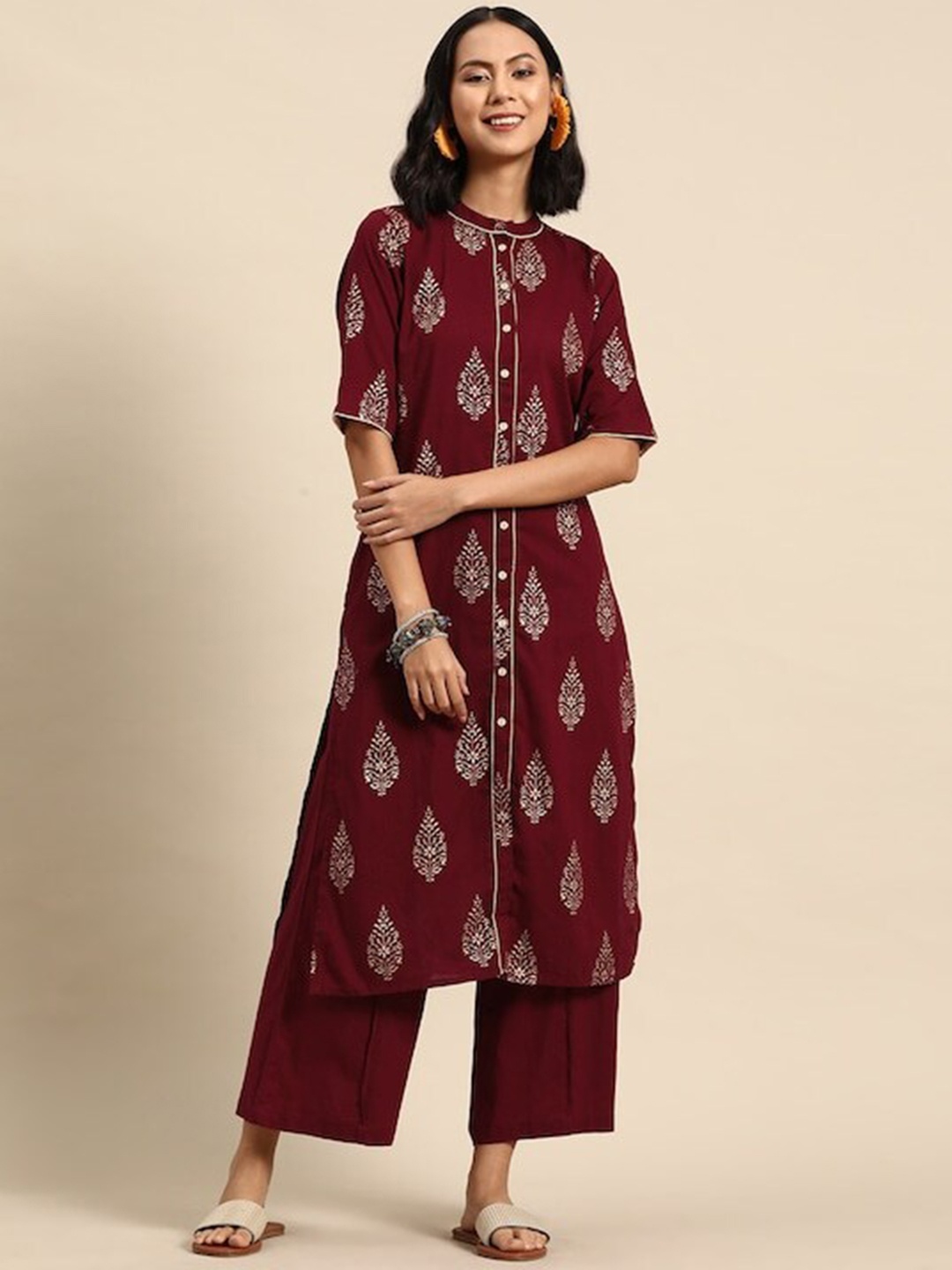 

Nimayaa Ethnic Motifs Printed Kurta with Palazzos, Maroon
