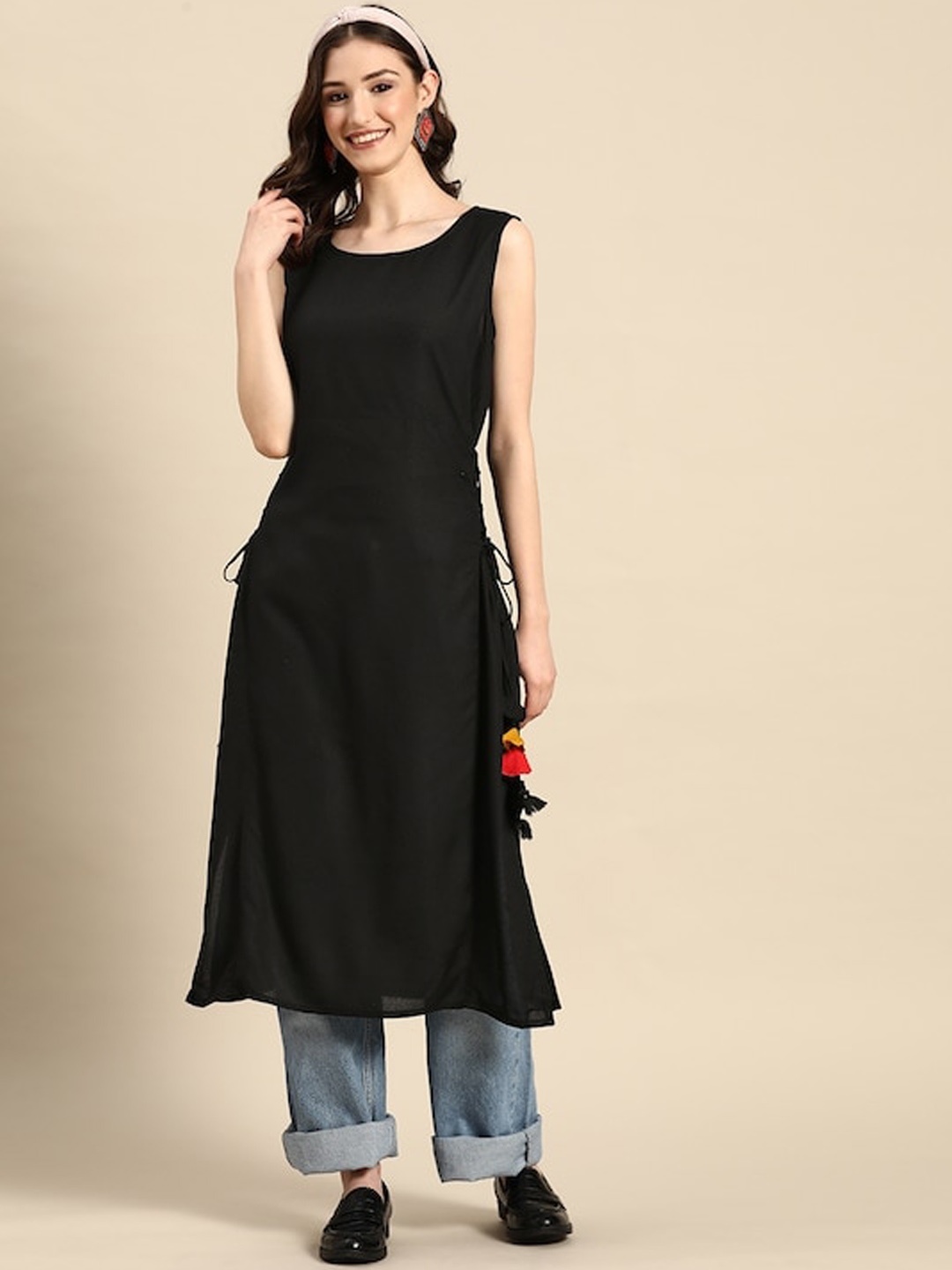 

Nimayaa Round Neck Tie-Up Detail Straight Kurta, Black