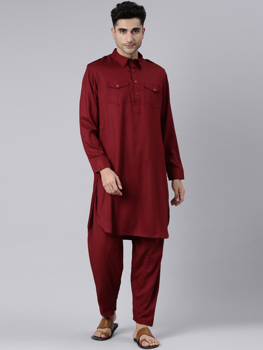 

Rishika Pure Cotton Shirt Collar Pathani Kurta With Pyjamas, Maroon
