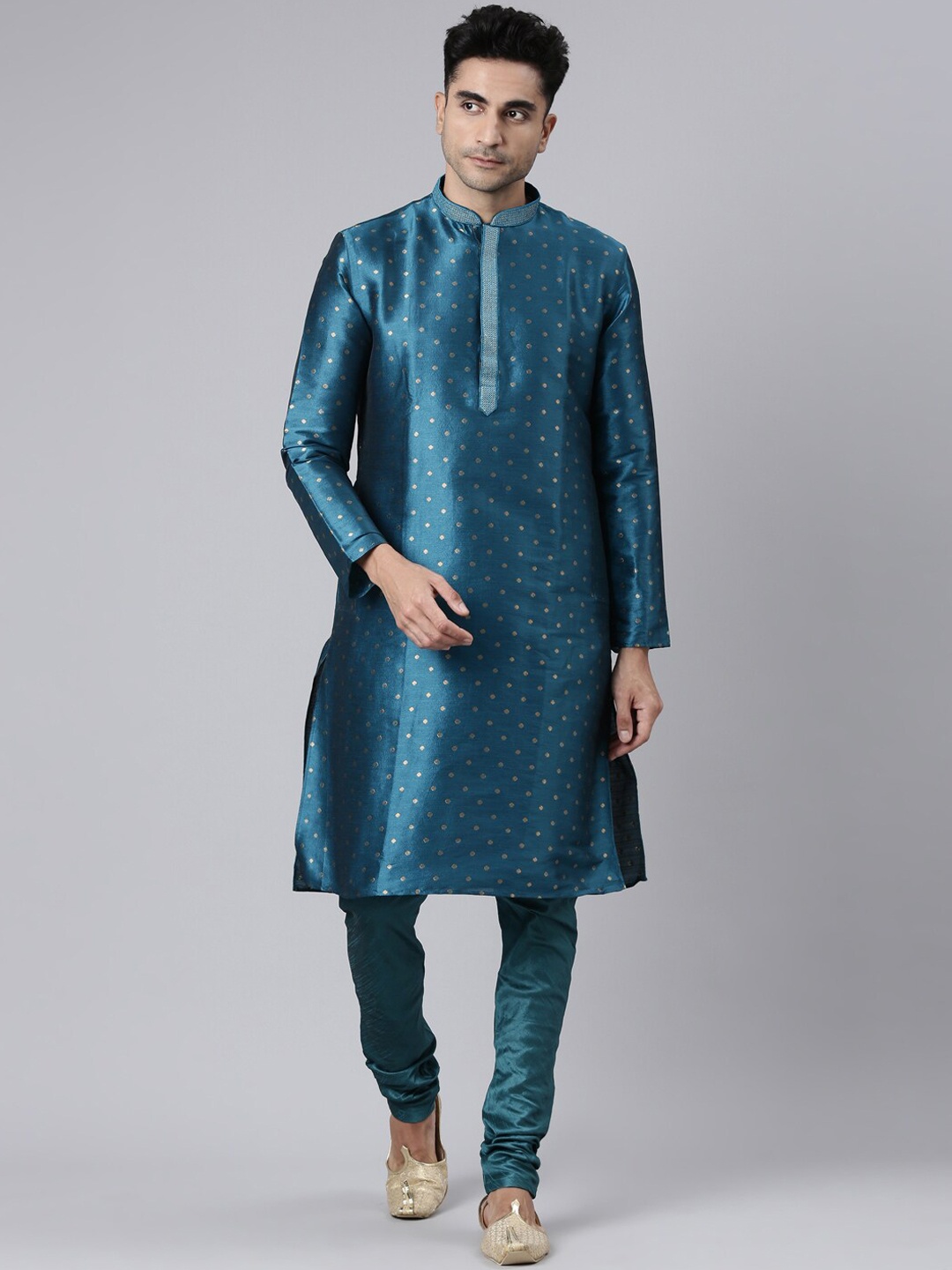 

Rishika Ethnic Motifs Woven Design Kurta With Pyjamas, Teal