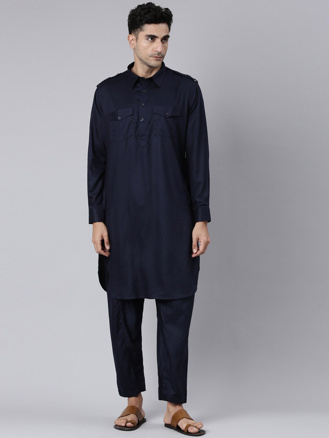 

Rishika Pure Cotton Shirt Collar Pathani Kurta With Pyjamas, Navy blue