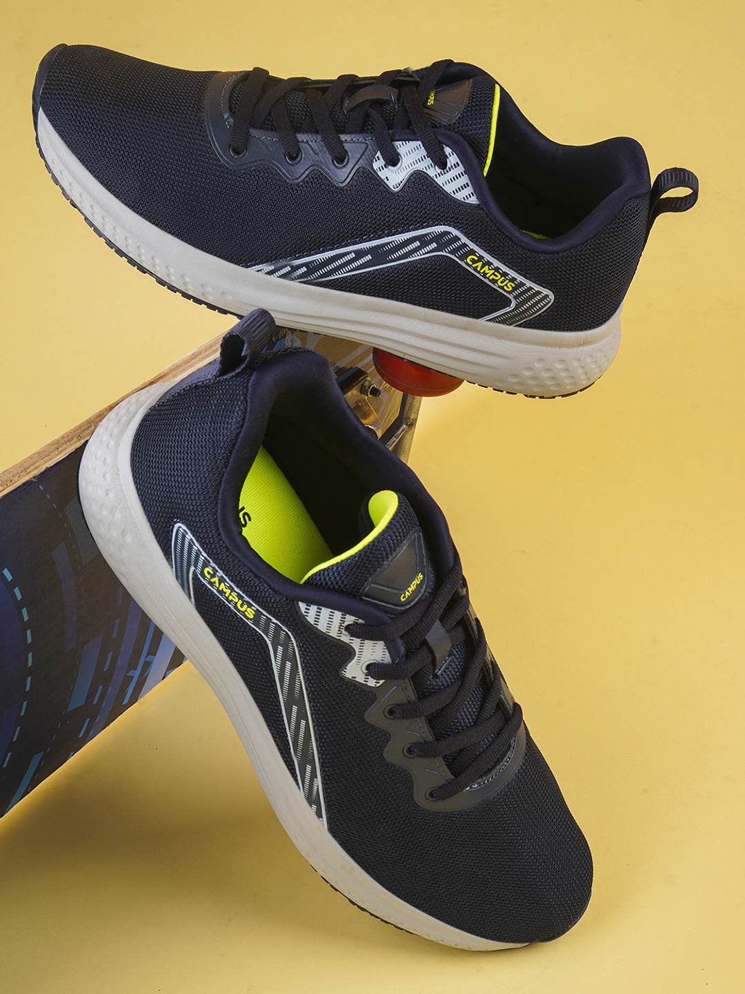 

Campus Men Mesh Running Shoes, Navy blue