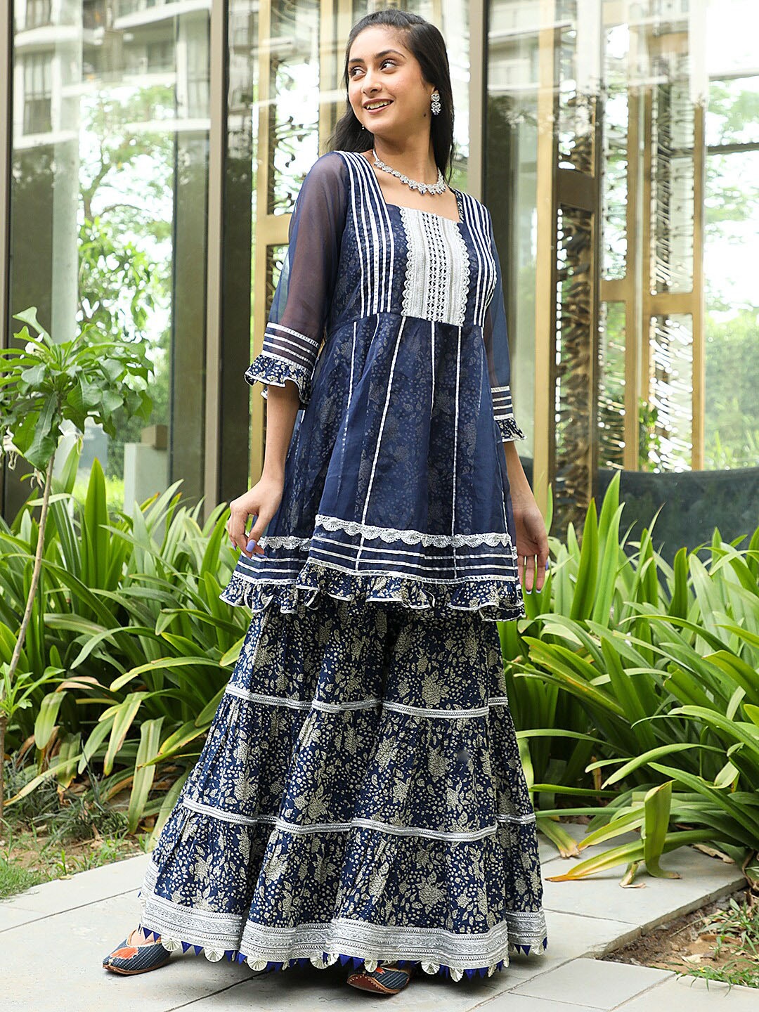 

AKS Couture Floral Printed A-Line Kurta With Sharara, Navy blue