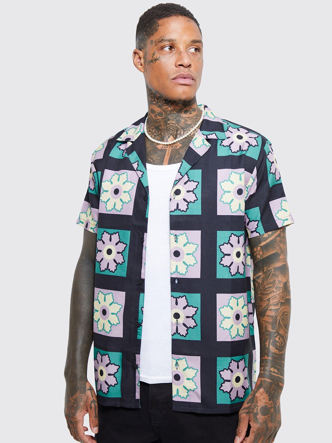 

boohooMAN Floral Printed Casual Shirt, Black