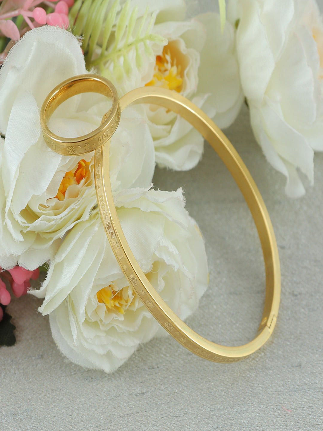 

UNIVERSITY TRENDZ Gold-Plated Kada-Style Bracelet& Ring