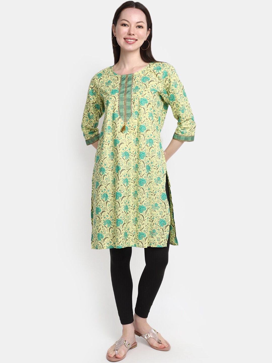 

V-Mart Floral Printed Kurta, Green