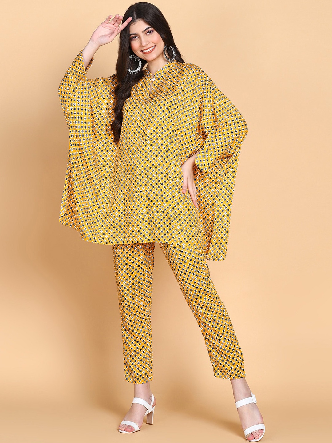 

HERE&NOW Floral Printed Kaftan Kurta With Palazzos, Mustard