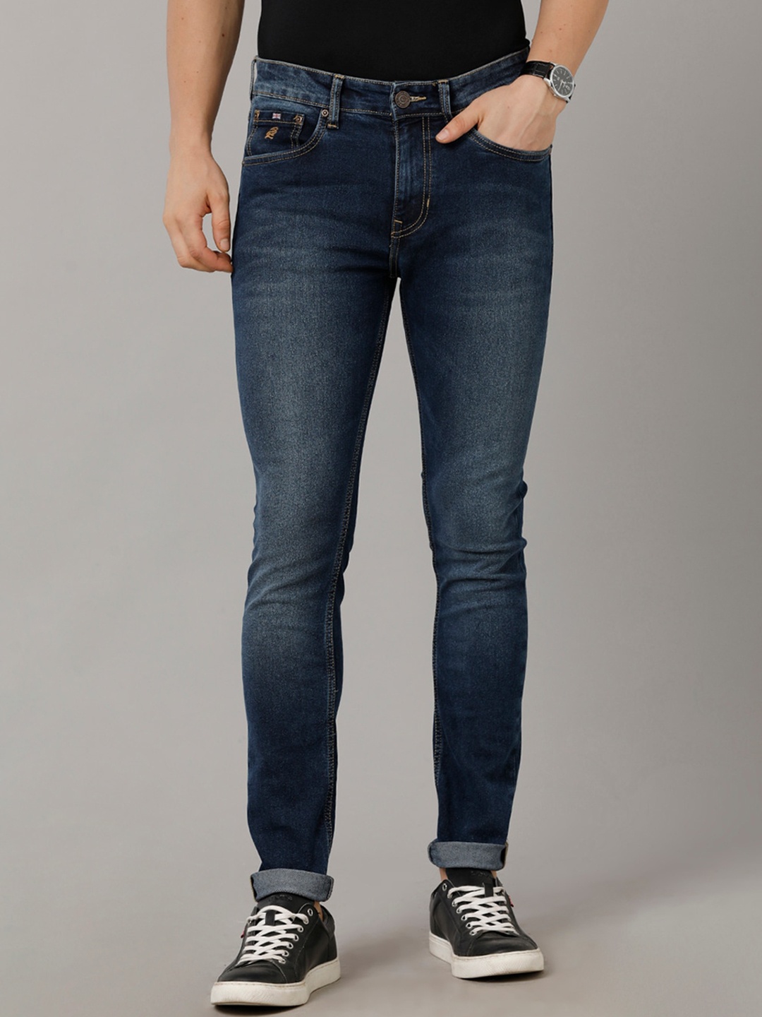 

Double Two Men Lean Clean Look Mid-Rise Slim Fit Light Fade Stretchable Jeans, Blue
