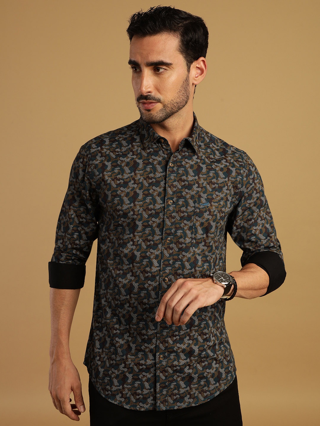 

Crocodile India Slim Ethnic Motifs Printed Cotton Shirt, Black
