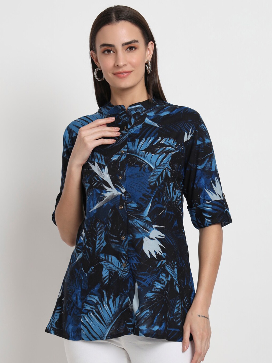 

Stuffie Land Floral Printed Tunic, Black