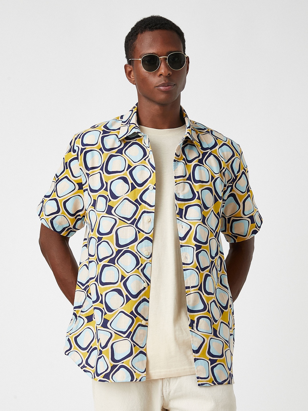 

Koton Abstract Printed Pure Cotton Casual Shirt, Yellow
