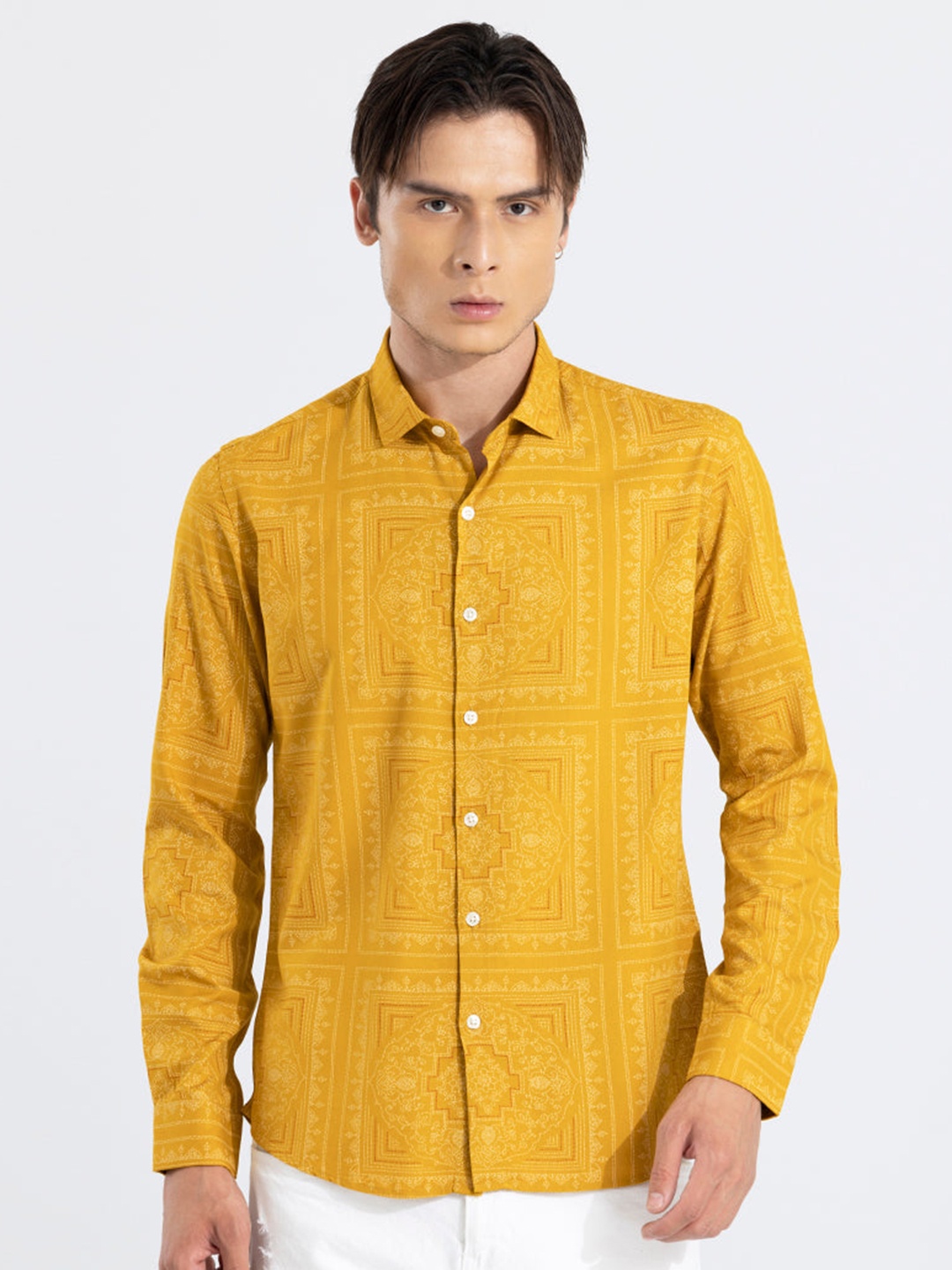 

Snitch Yellow Classic Opaque Geometric Printed Casual Shirt