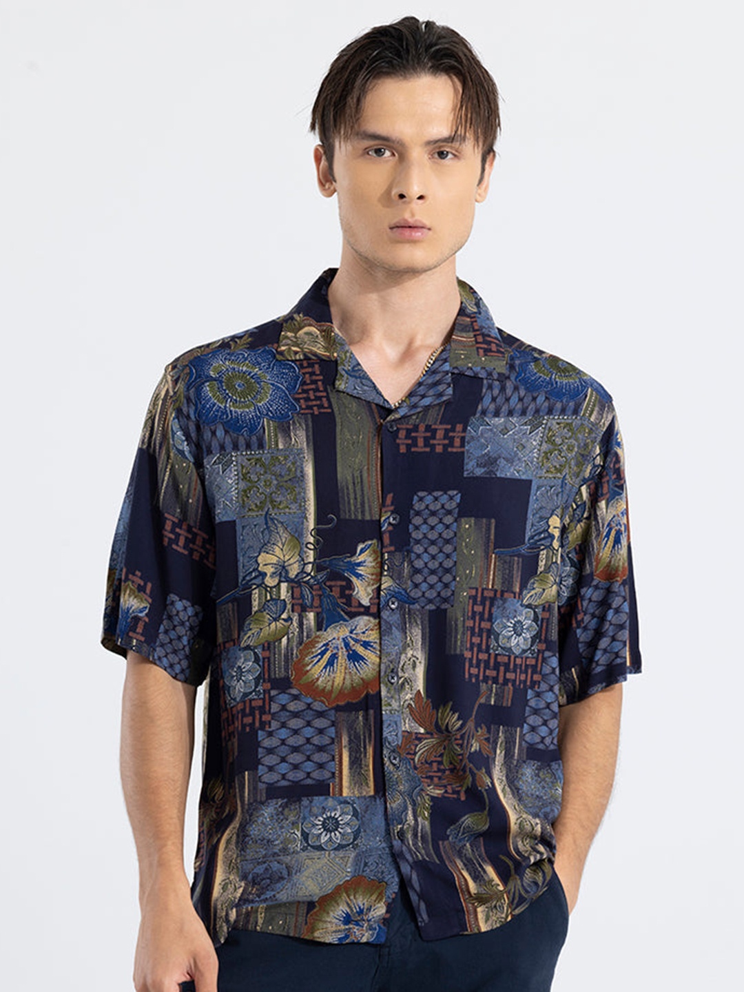 

Snitch Blue Classic Floral Opaque Printed Casual Shirt