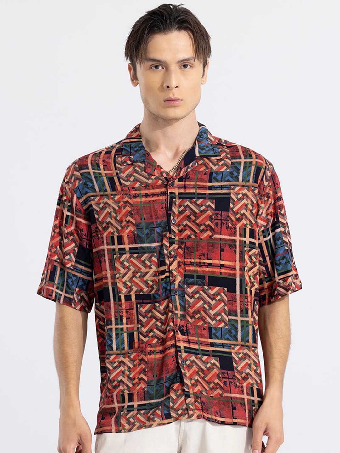 

Snitch Red & Blue Geometric Printed Classic Oversized Opaque Casual Shirt