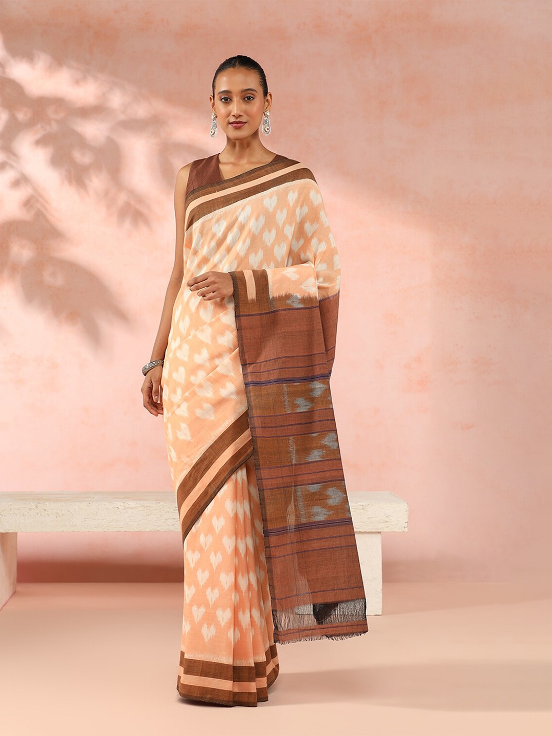 

Taneira Geometric Printed Pure Cotton Ikat Saree, Brown