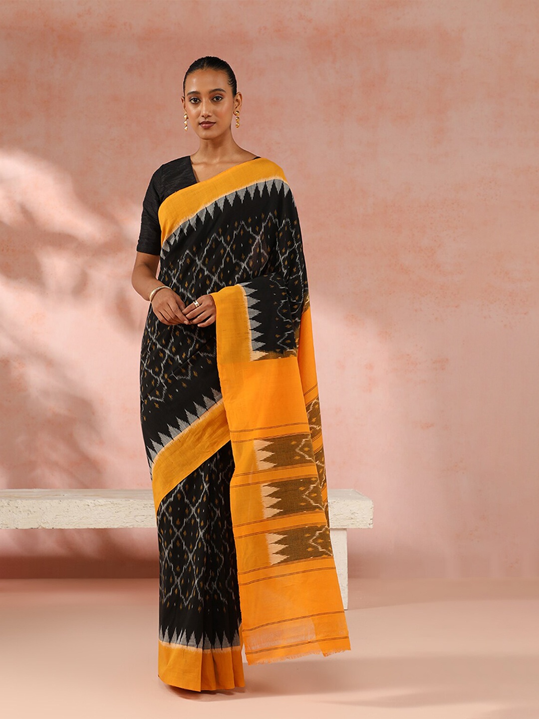 

Taneira Ethnic Motifs Pure Cotton Ikat Saree, Black
