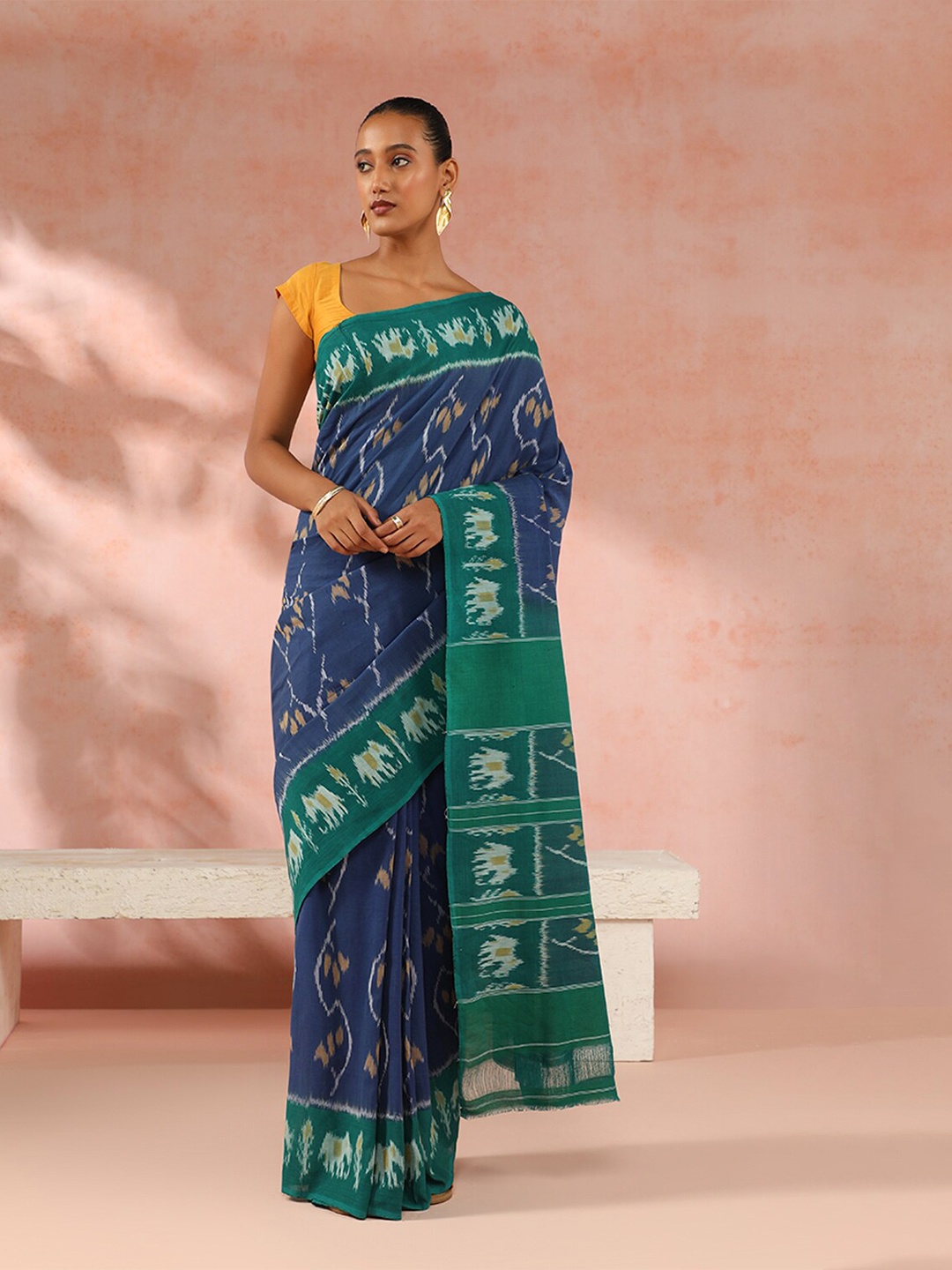 

Taneira Geometric Printed Pure Cotton Ikat Saree, Blue