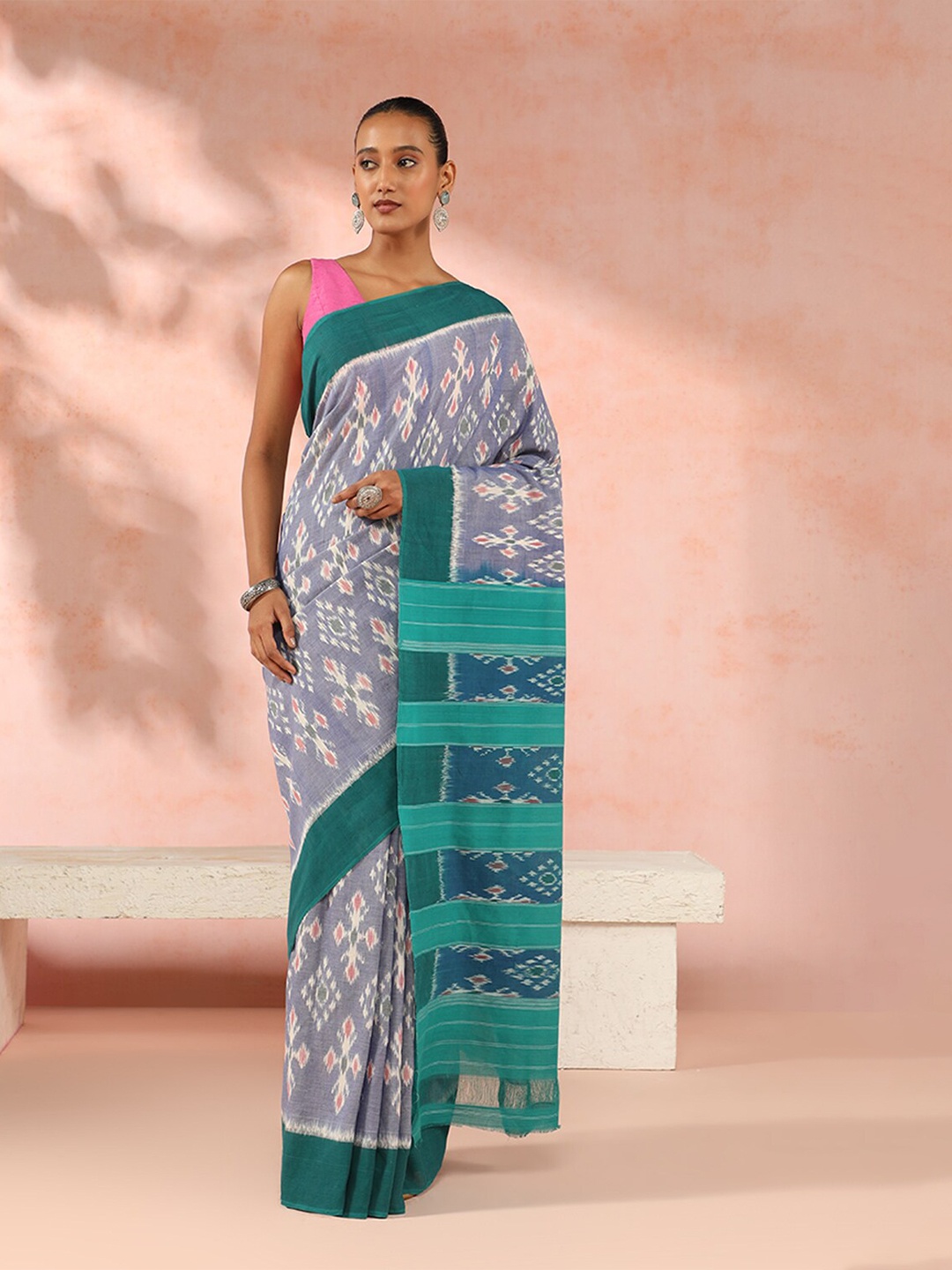 

Taneira Ethnic Motifs Pure Cotton Ikat Saree, Purple