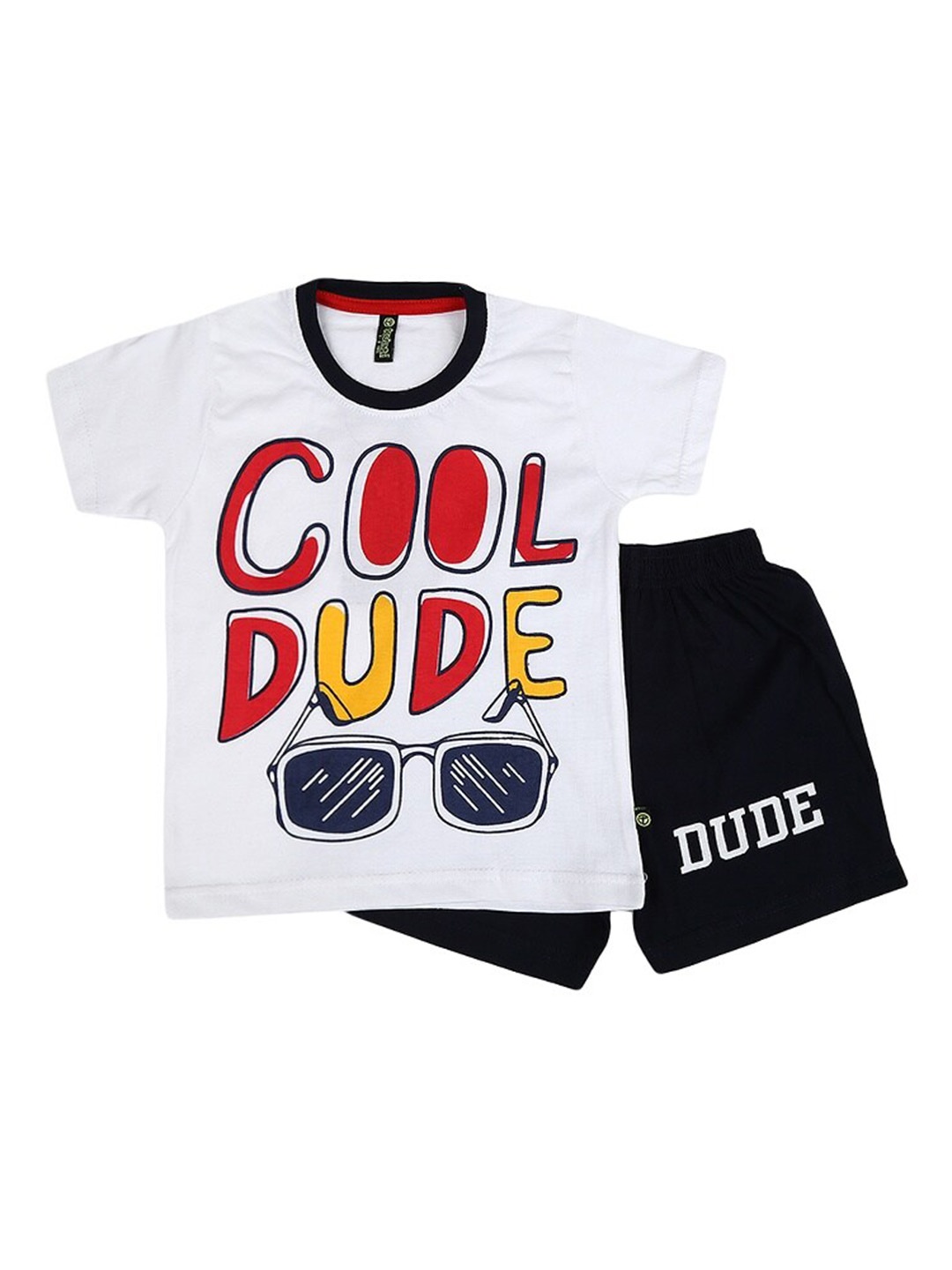 

V-Mart Boys Typography Printed Pure Cotton Printed T-shirt with Shorts, White