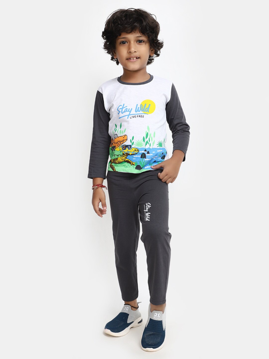 

V-Mart Kids Graphic Printed Pure Cotton T-shirt With Shorts, Grey