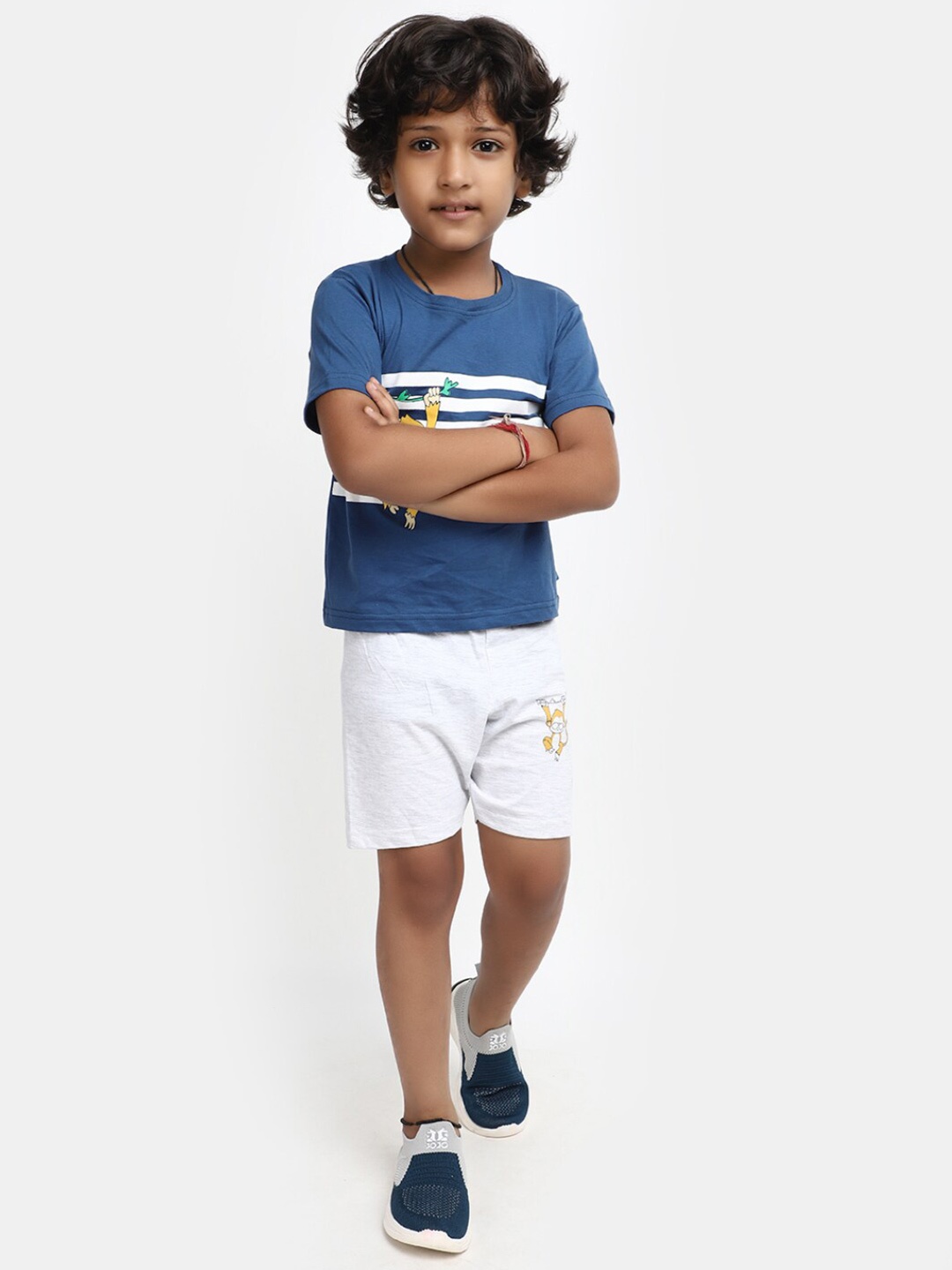 

V-Mart Boys Striped Printed Pure Cotton T-shirt With Shorts, Blue