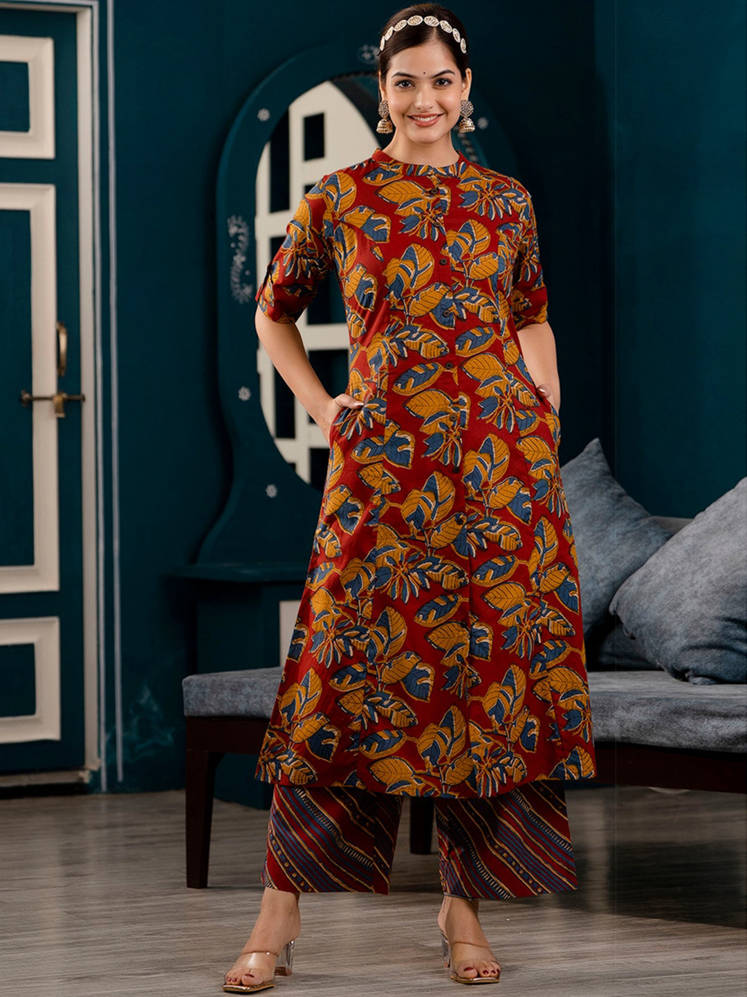 

PIROH Floral Printed Regular Pure Cotton A-Line Kurta with Trousers, Red