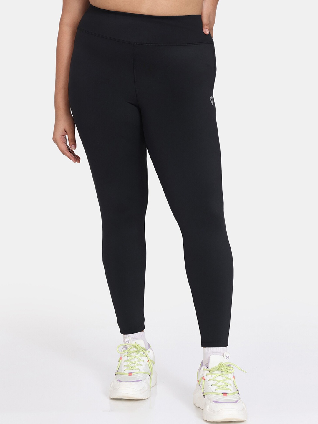 

Zelocity by Zivame Plus Size Moisture-Wicking Ankle Length Training Tights, Black