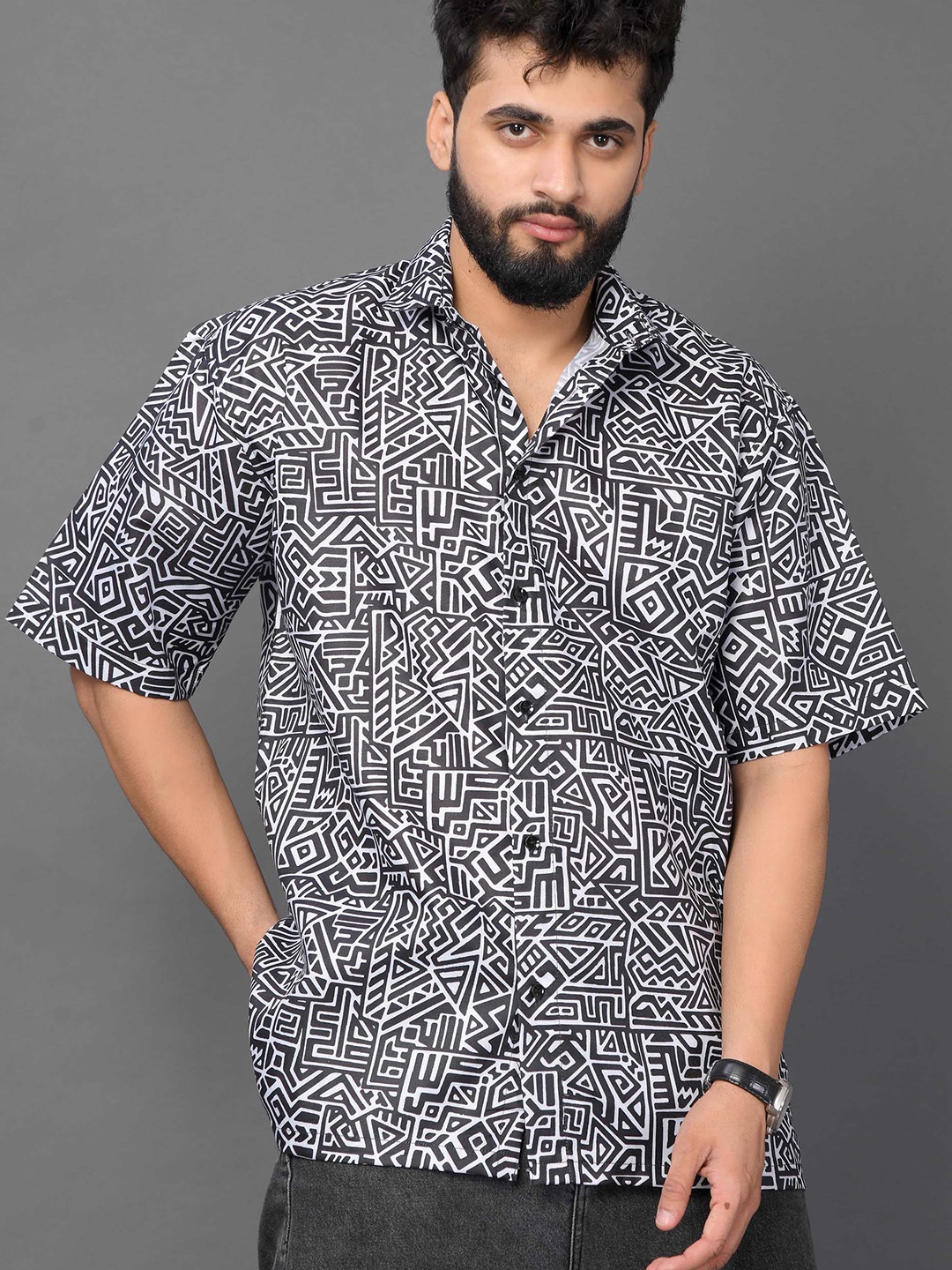 

BROWN BROTHERS Relaxed Geometric Printed Opaque Oversized Shirt, Black