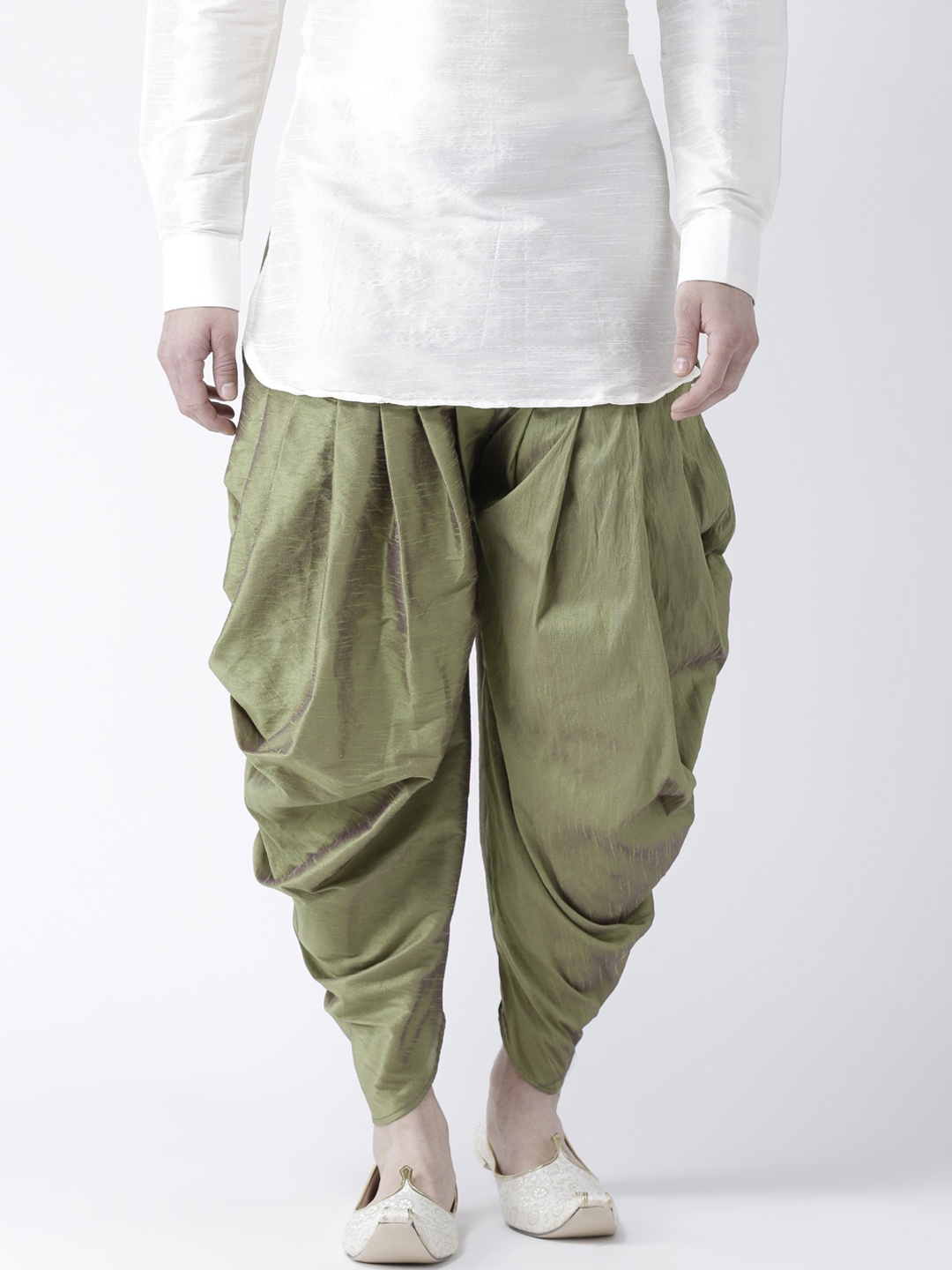 

DEYANN Men Green Solid Patiala Pyjamas