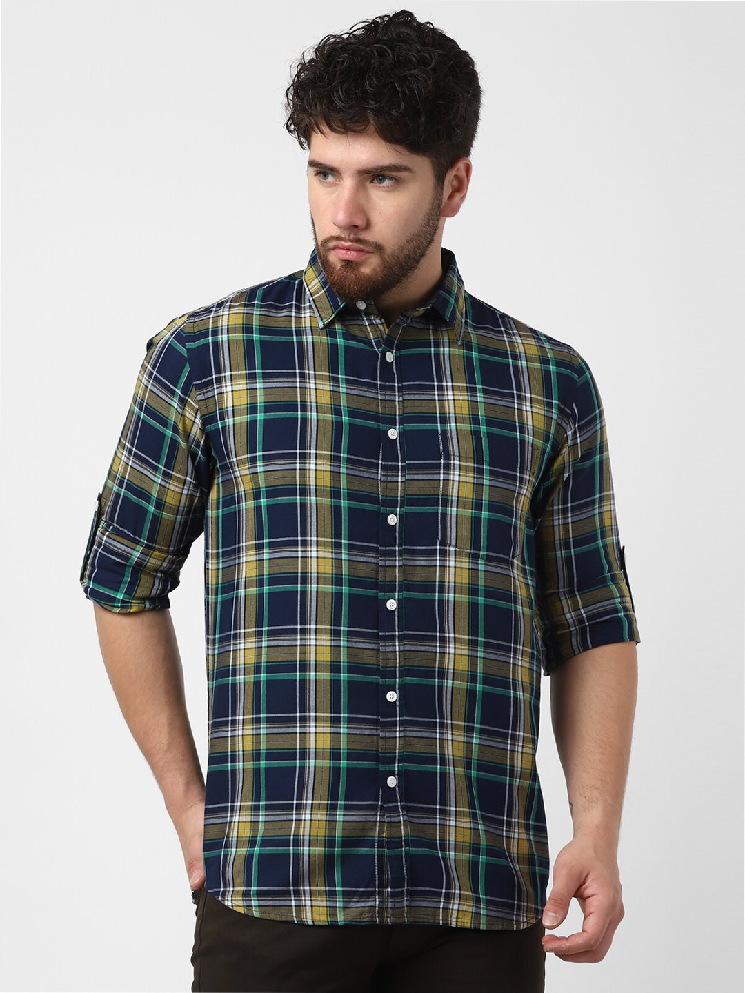 

UrbanMark Standard Slim Fit Tartan Checks Pure Cotton Casual Shirt, Navy blue