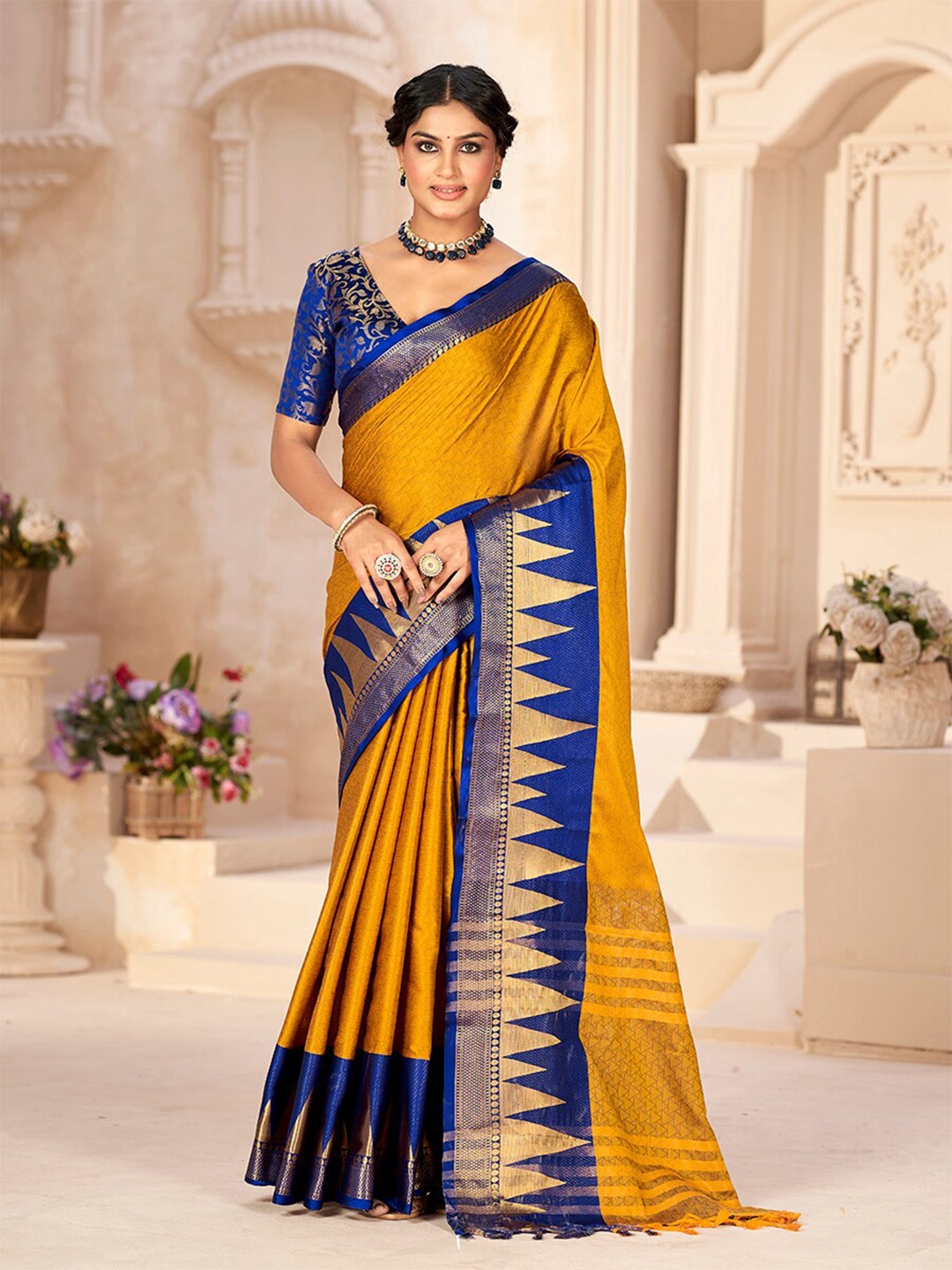 

Mitera Geometric Woven Design Zari Pure Silk Banarasi Saree, Yellow