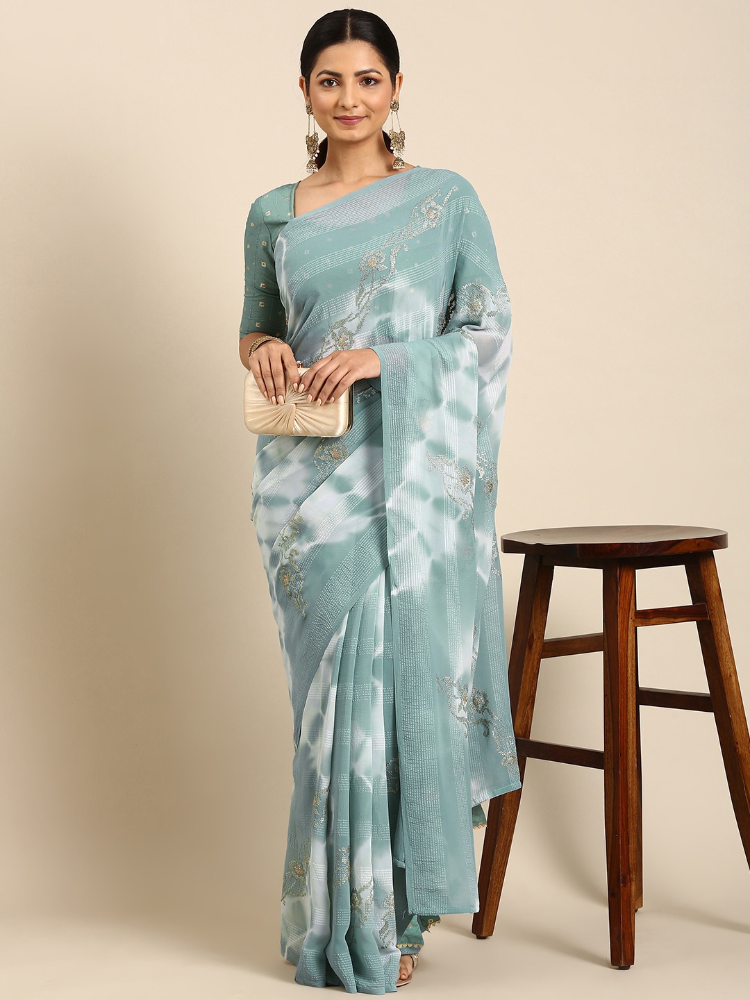 

Mitera Printed Sequinned Pure Georgette Saree, Turquoise blue