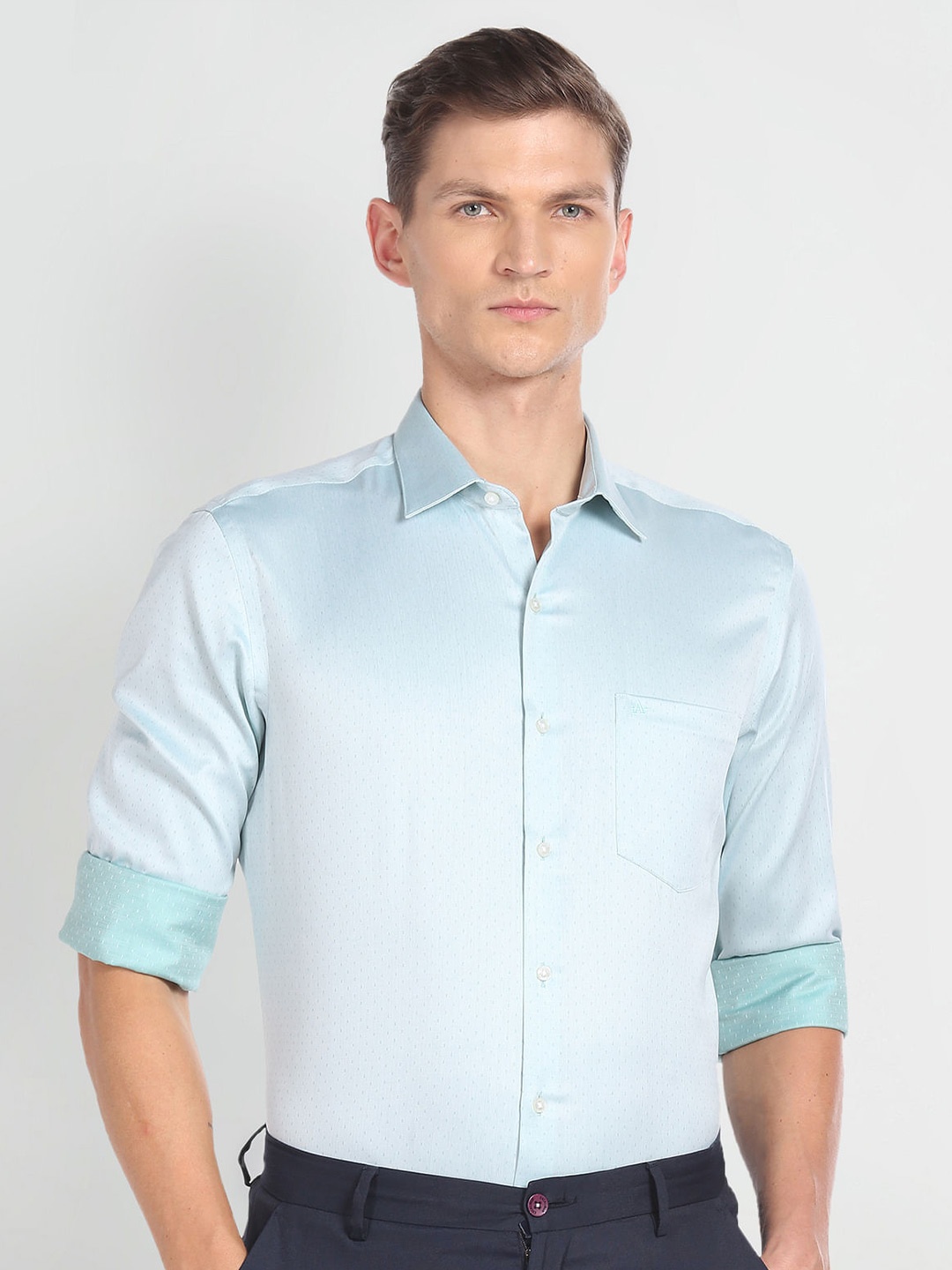 

Arrow Slim fit Self Design Pure Cotton Formal Shirt, Blue