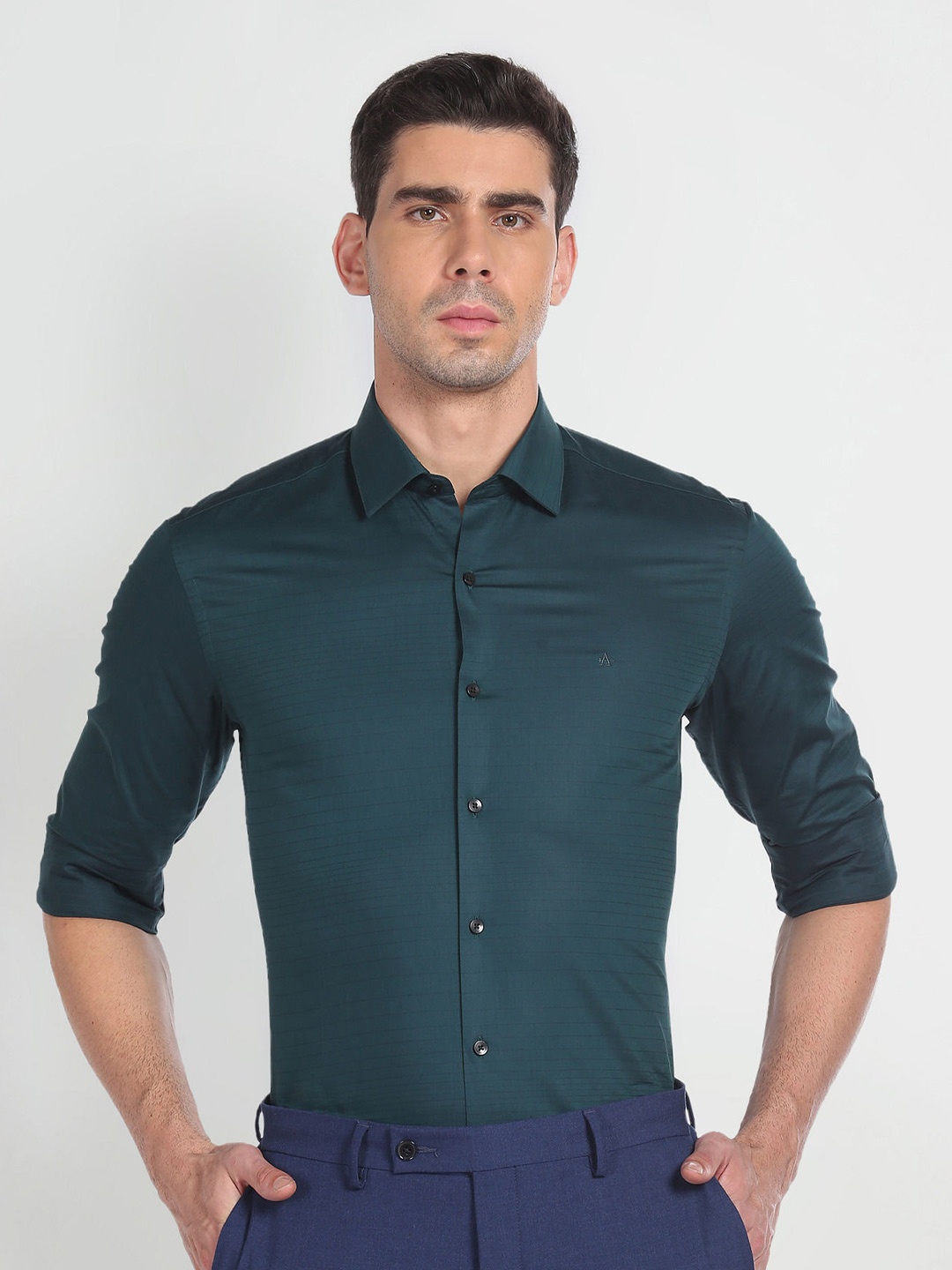 

Arrow Spread Collar Pure Cotton Formal Shirt, Green
