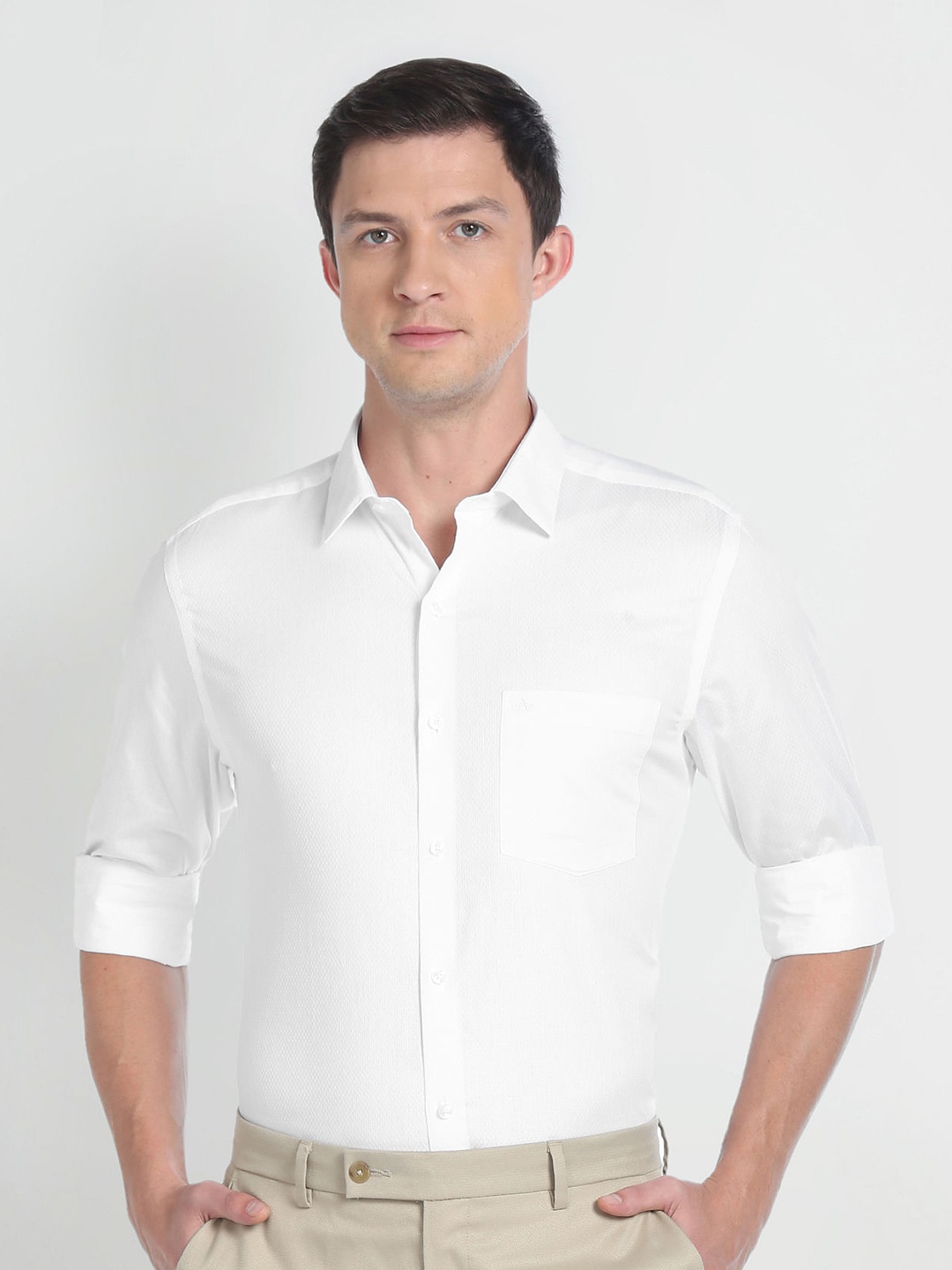 

Arrow Spread Collar Long Sleeve Pocket Cotton Formal Shirt, White