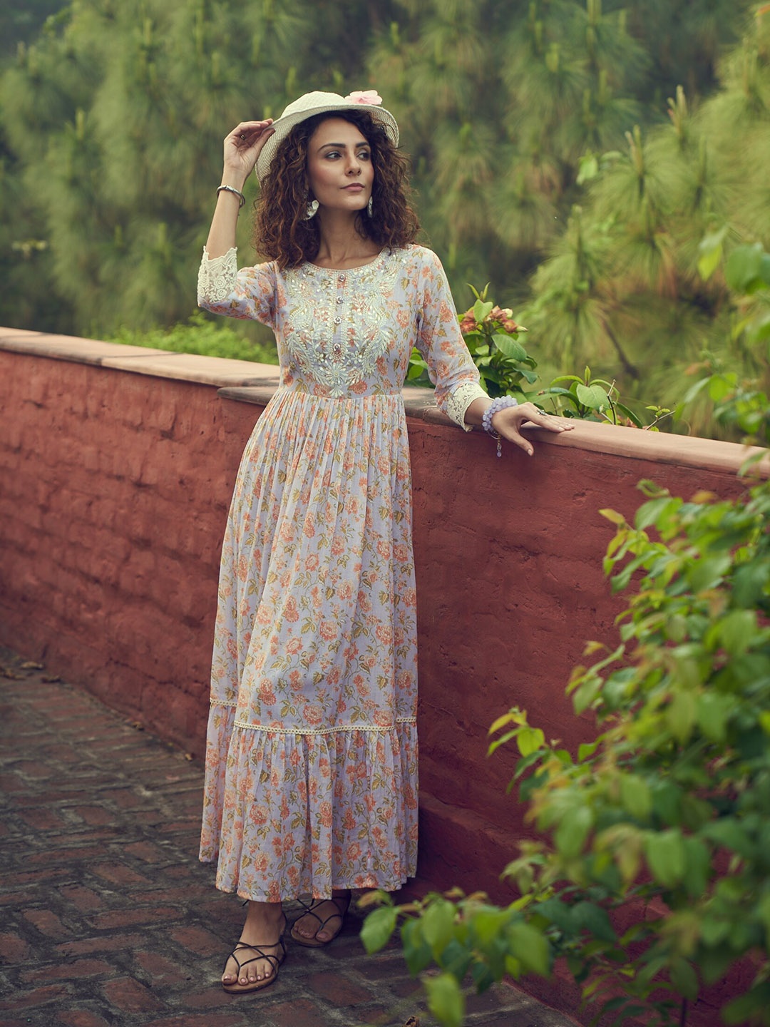 

Ishin Floral Printed Fit & Flare Maxi Dress, Off white
