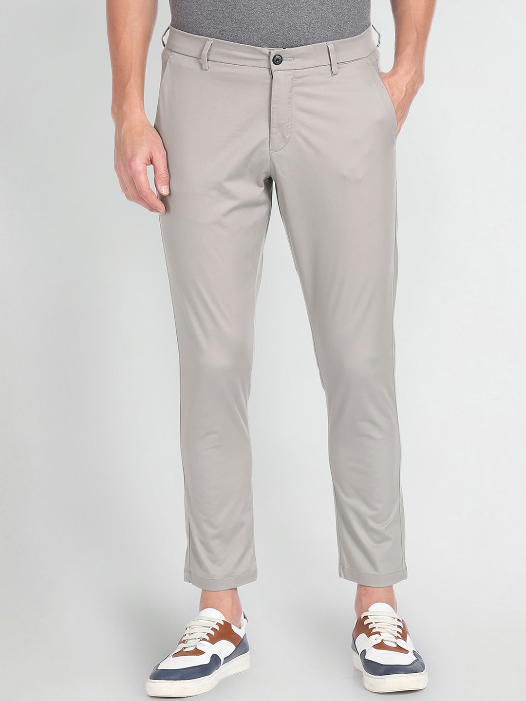 

Arrow Sport Men Flat-Front Plain Smart Trousers, Grey
