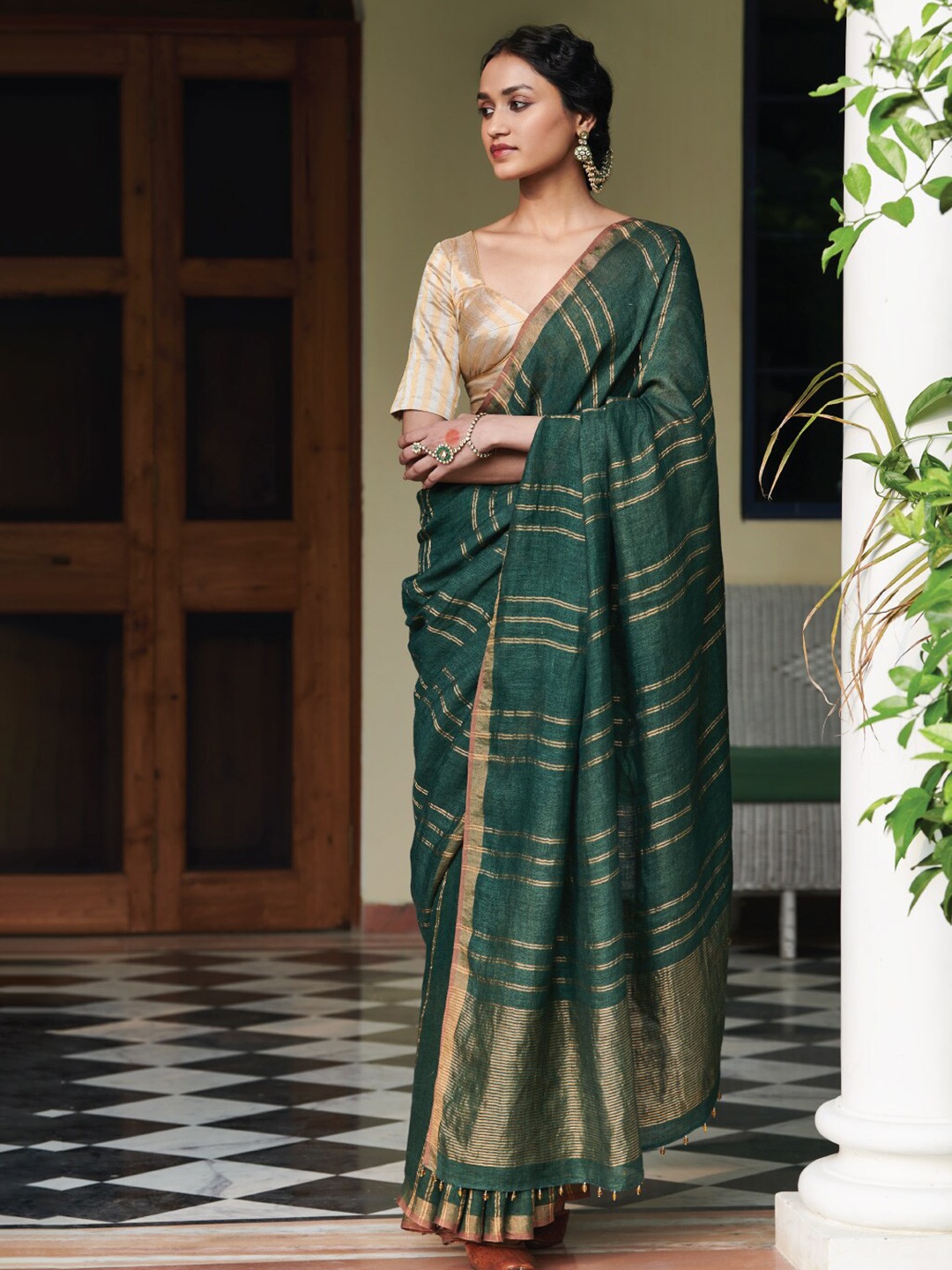 

Dressfolk Striped Zari Pure Linen Saree, Green