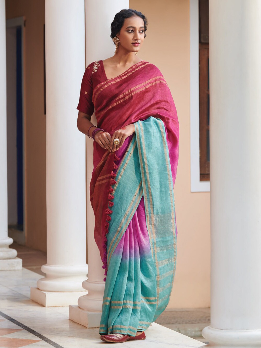 

Dressfolk Striped Silk Blend Saree, Maroon