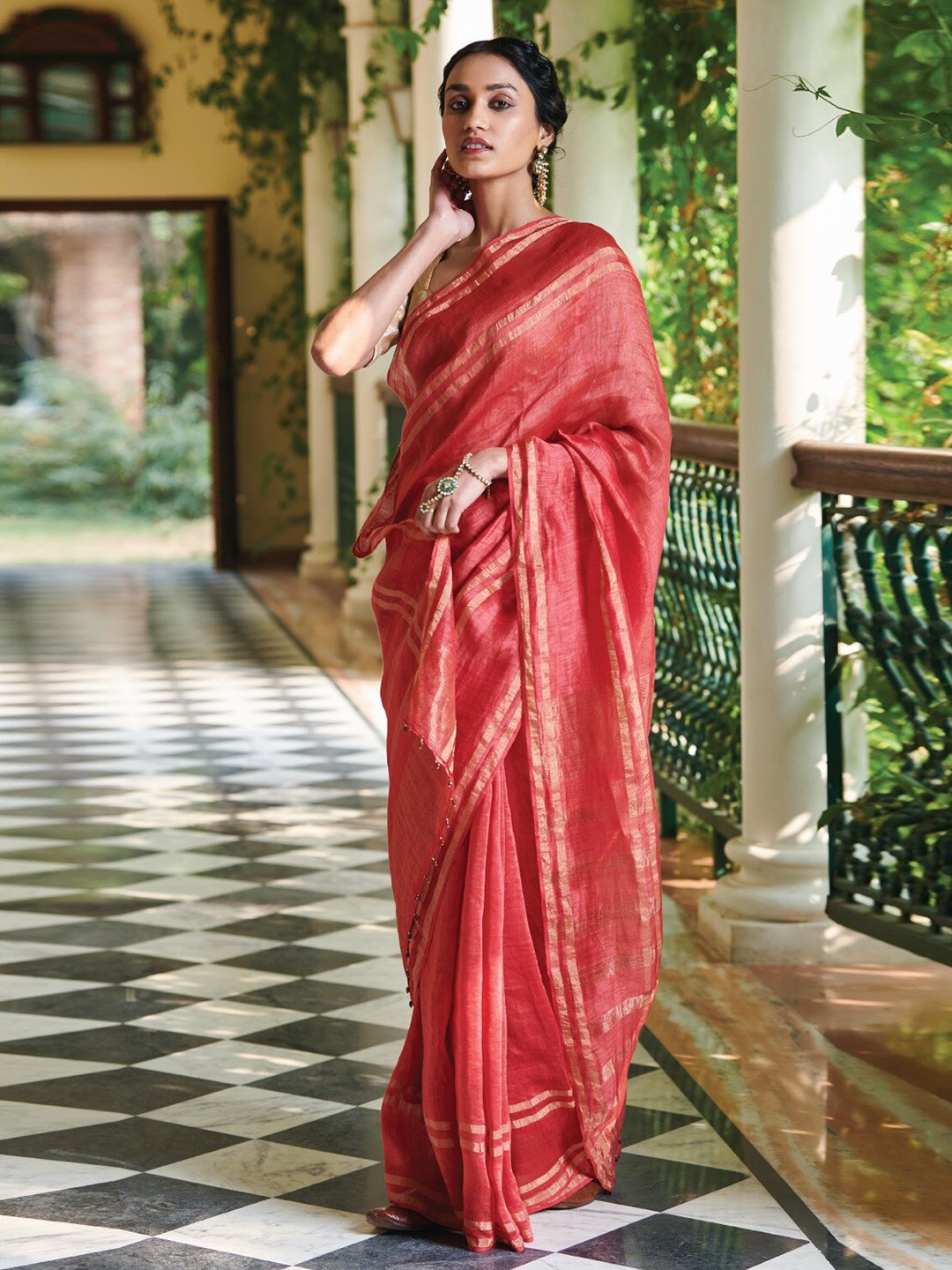 

Dressfolk Pure Linen Zari Saree, Red