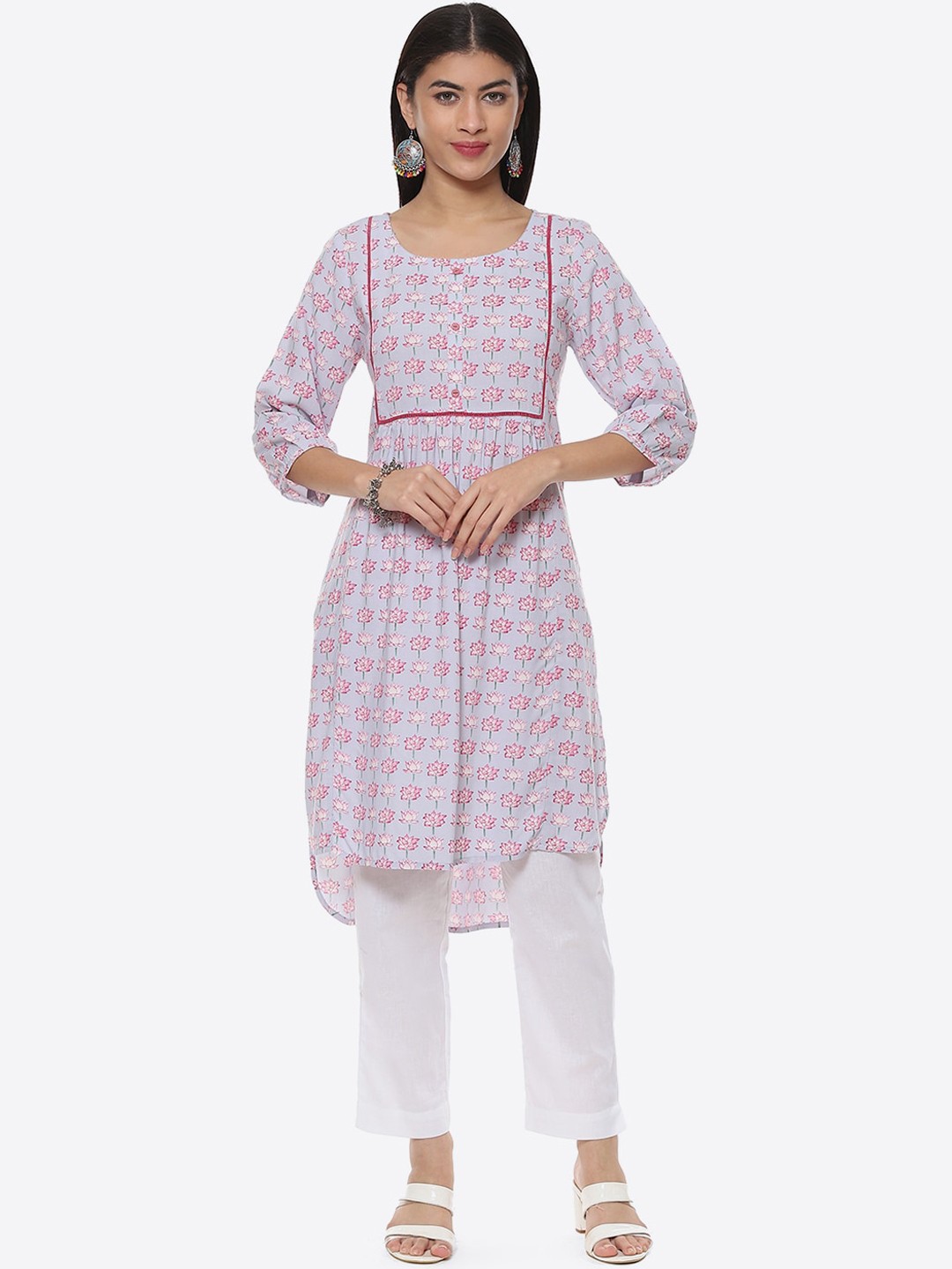 

2Bme Floral Printed Kurta, Blue