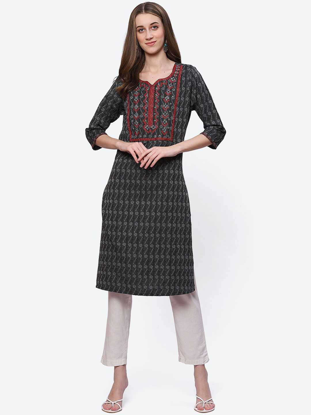 

2Bme Geometric Printed Square Neck Thread Work A-line Regular Kurta, Black